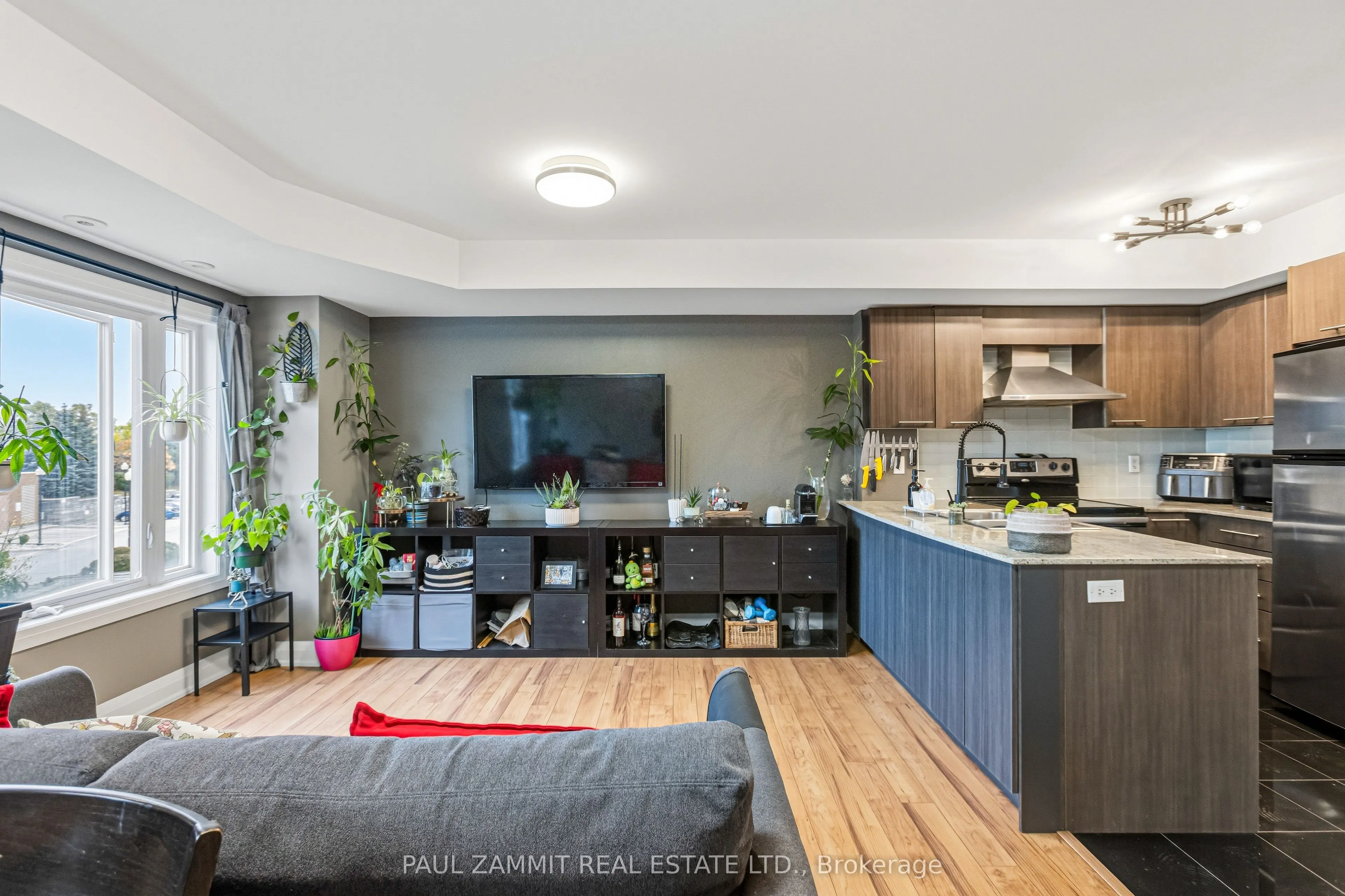 320 John Street #217