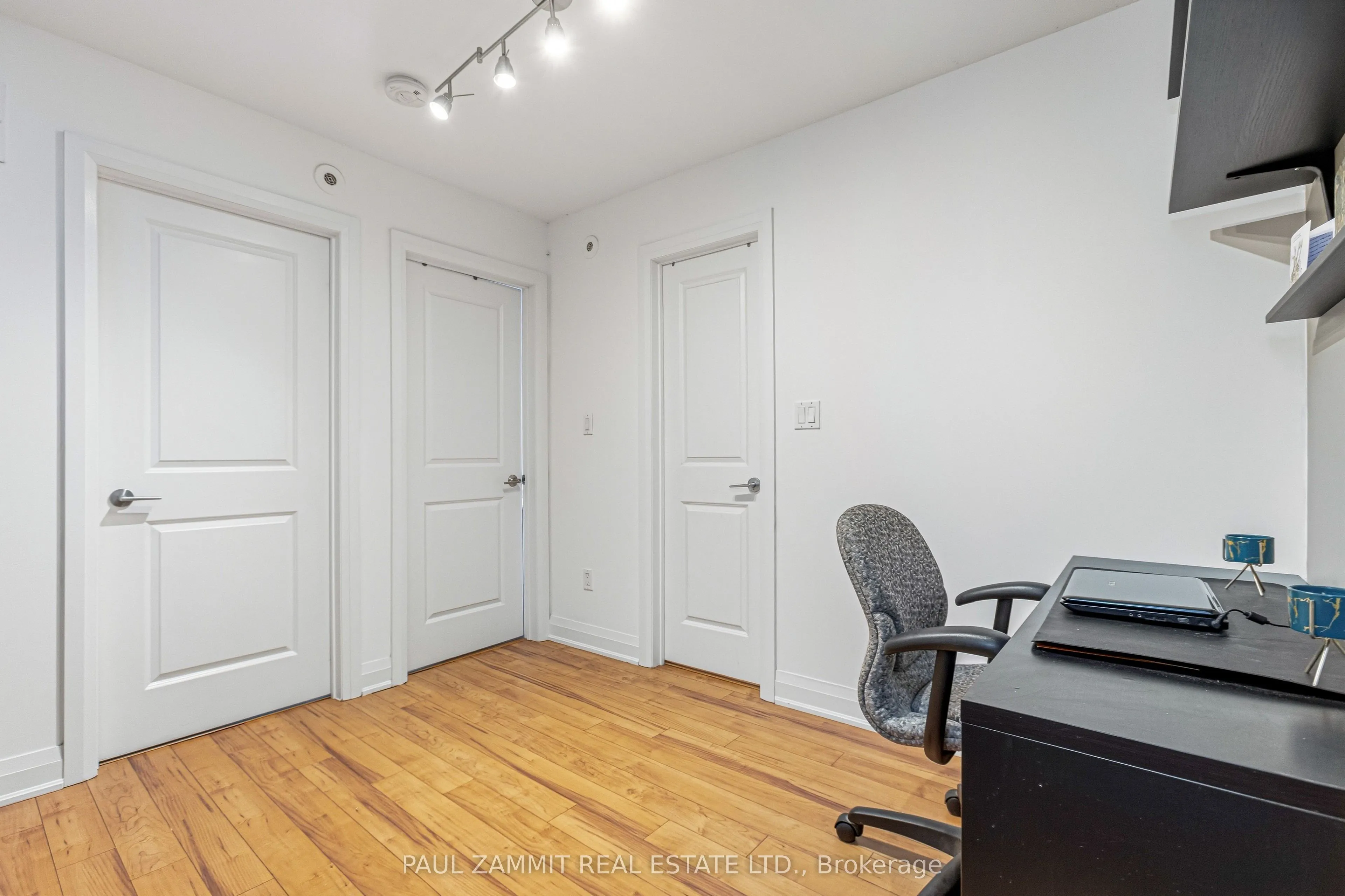 320 John Street #217