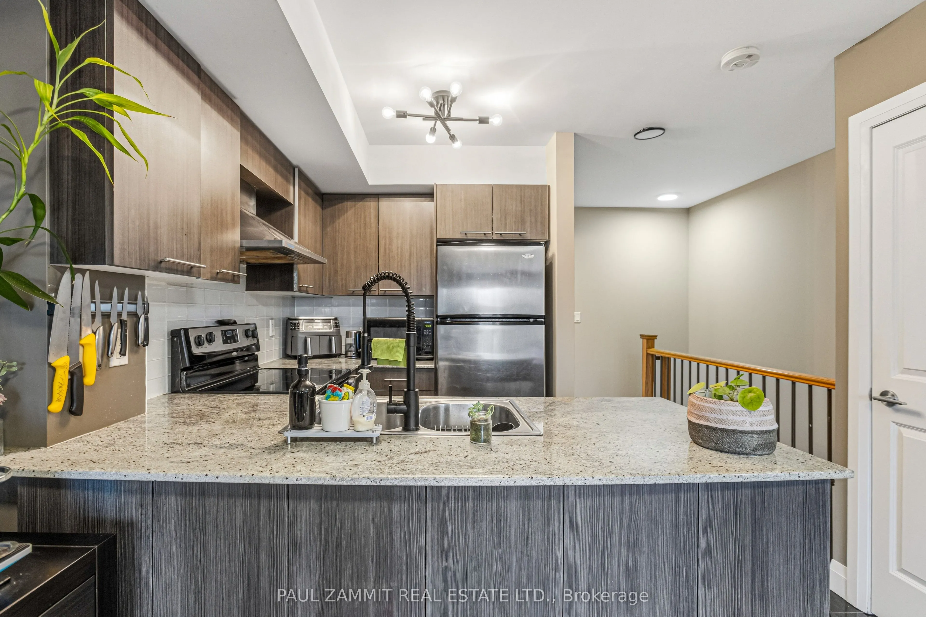 320 John Street #217