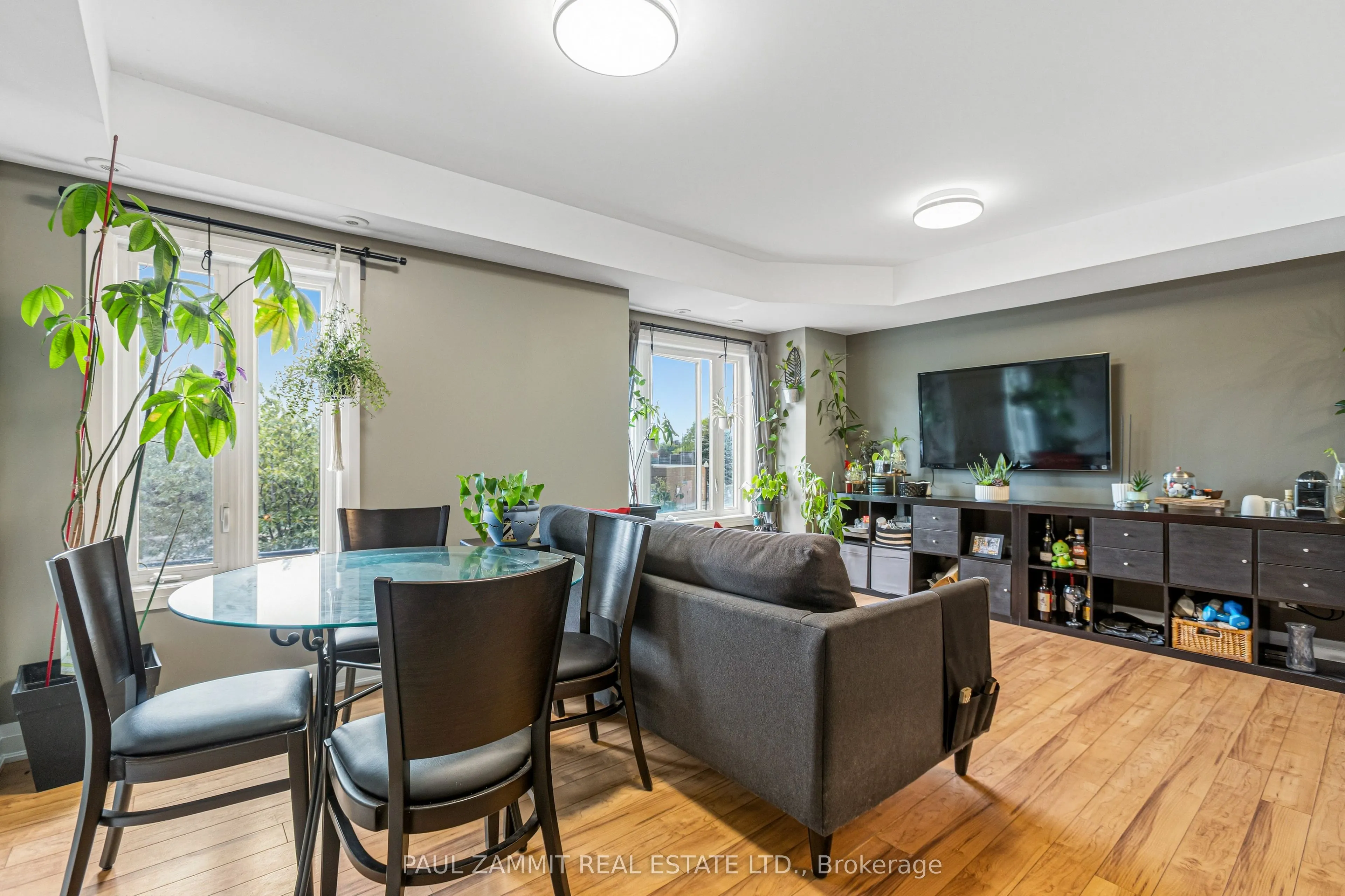 320 John Street #217