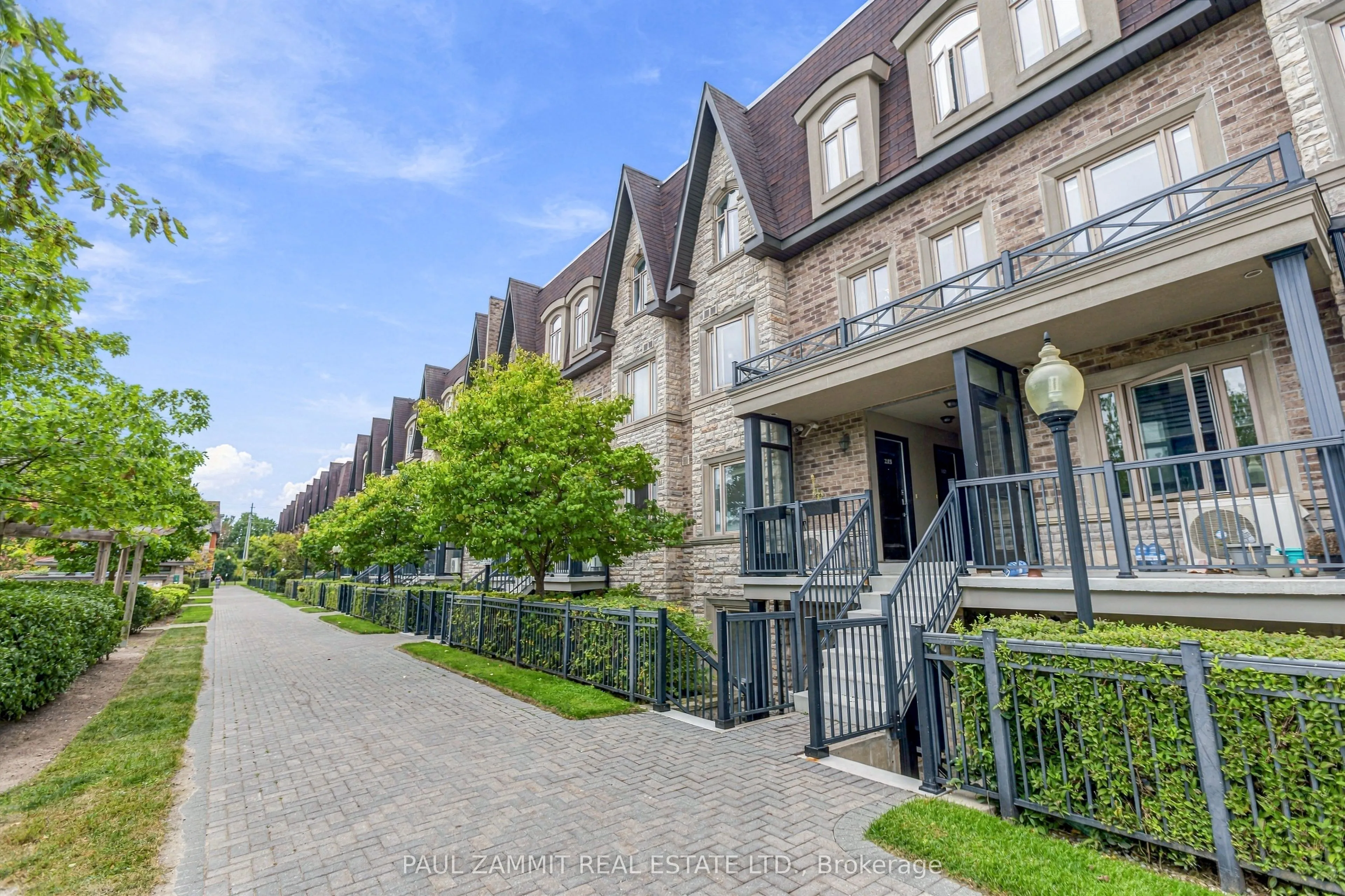 320 John Street #217