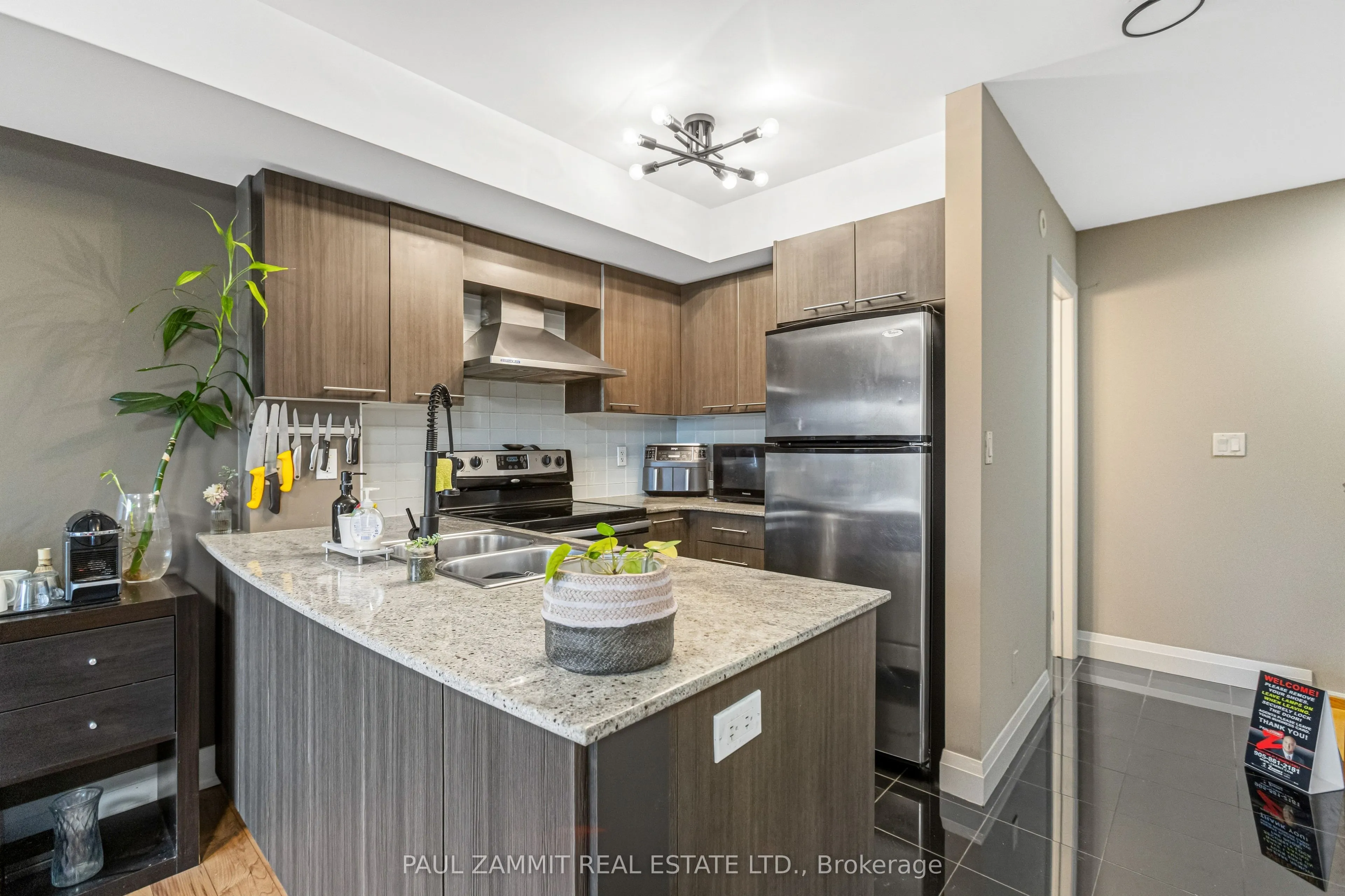 320 John Street #217