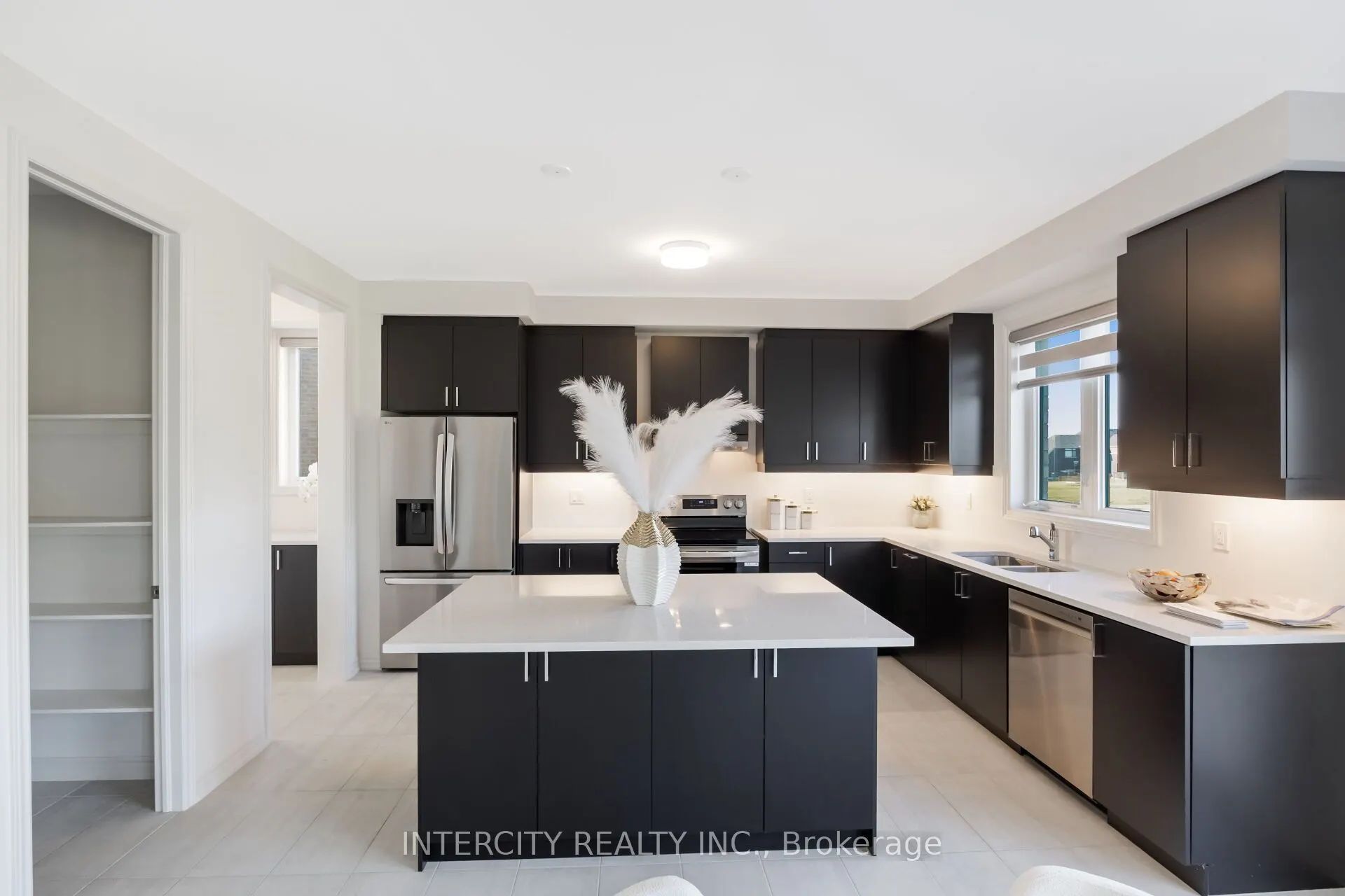 8 Elderberry Way
