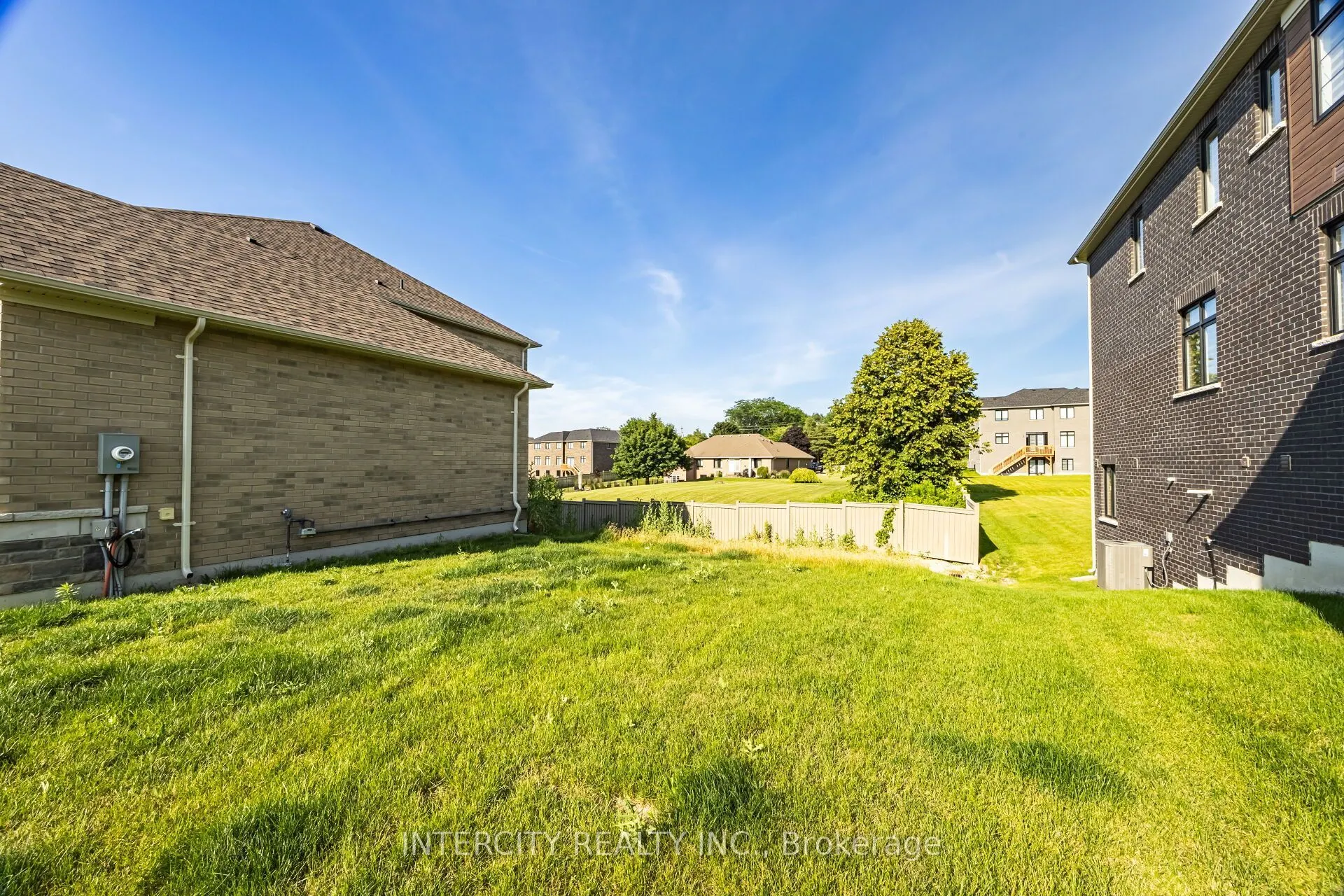 8 Elderberry Way
