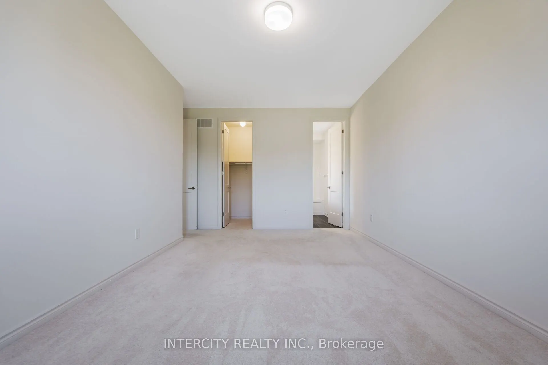 8 Elderberry Way