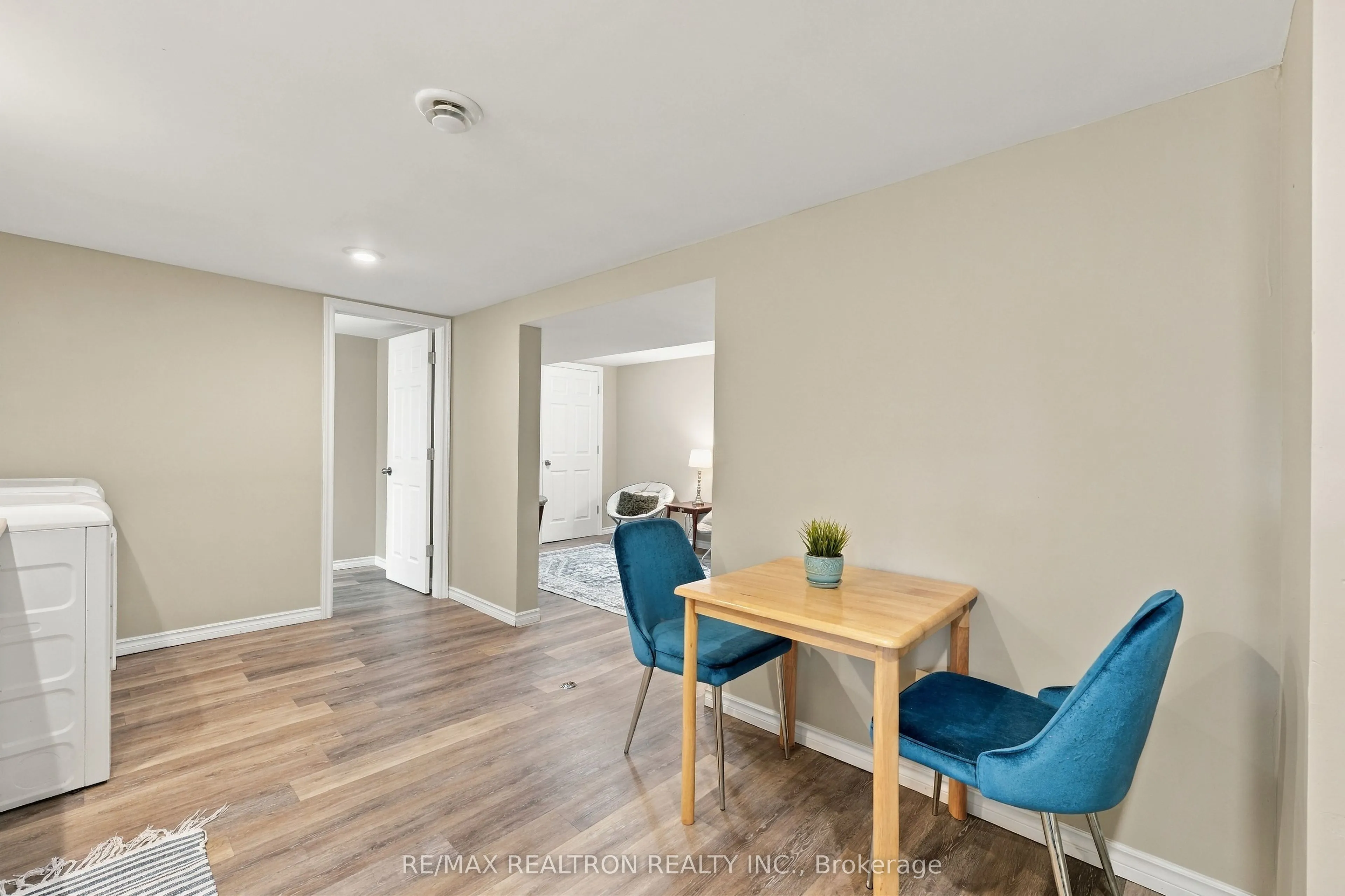 268 Kenwood Avenue