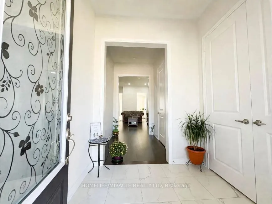 16 Sam Battaglia Crescent