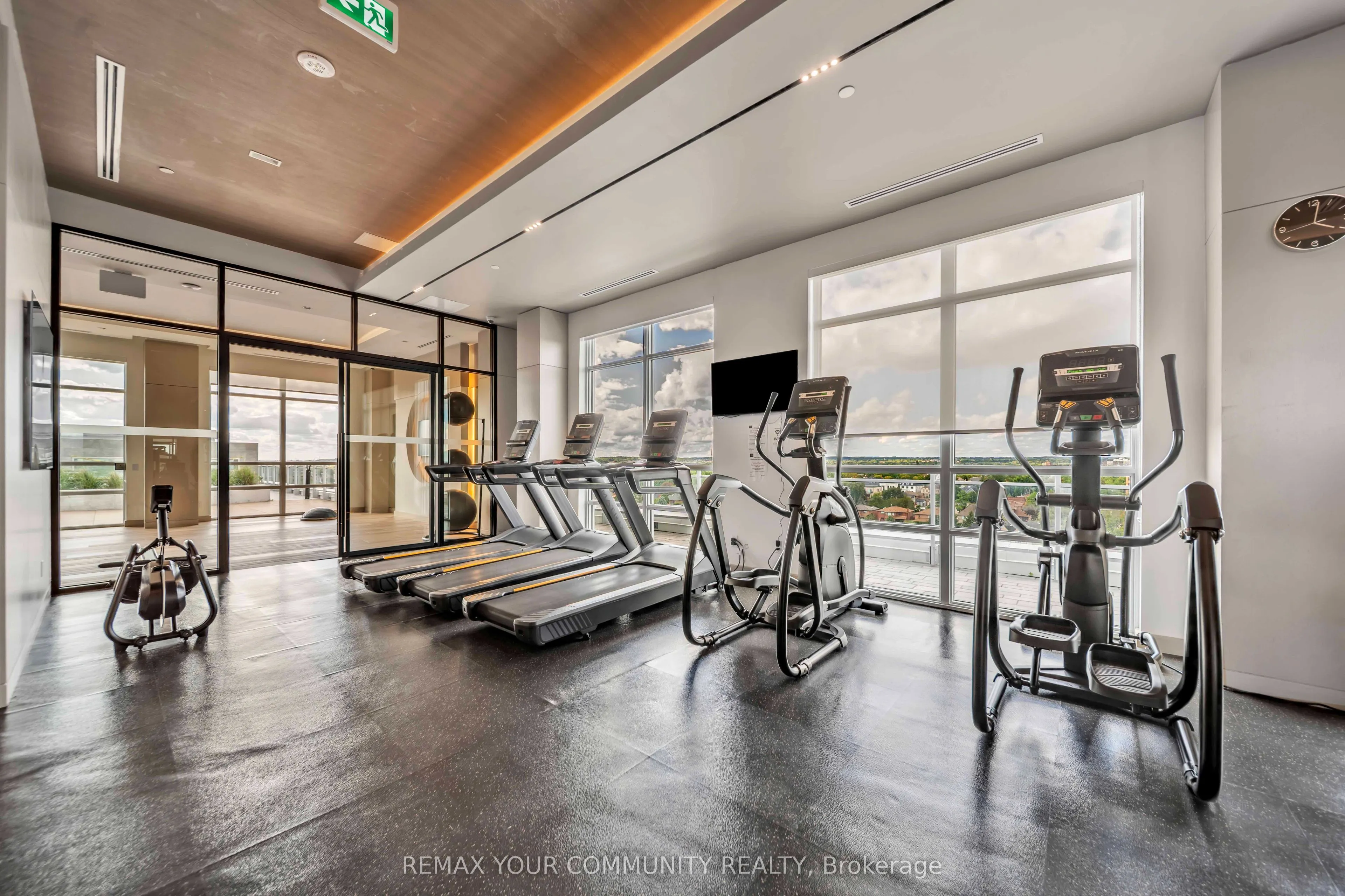8888 Yonge Street #322