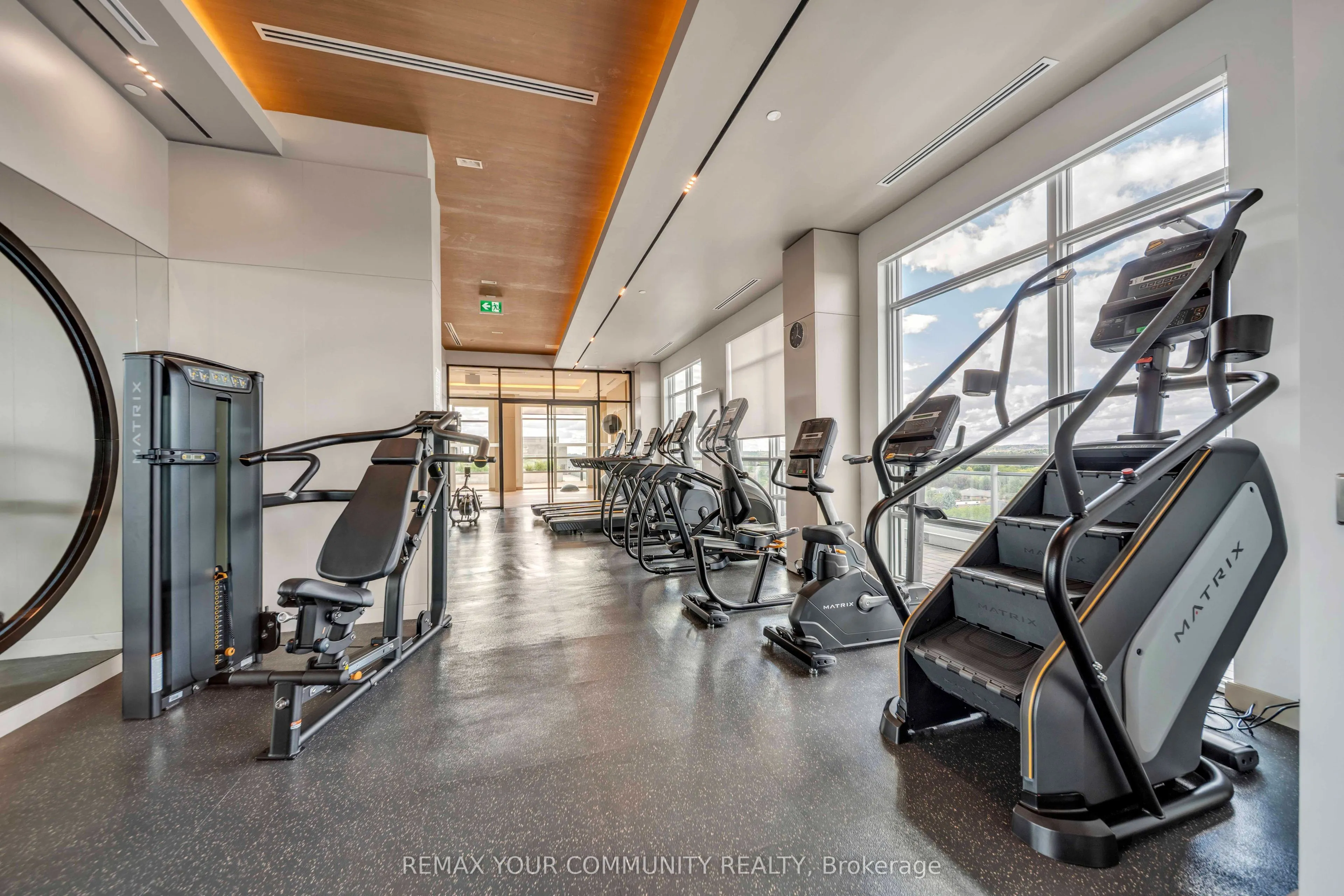 8888 Yonge Street #322