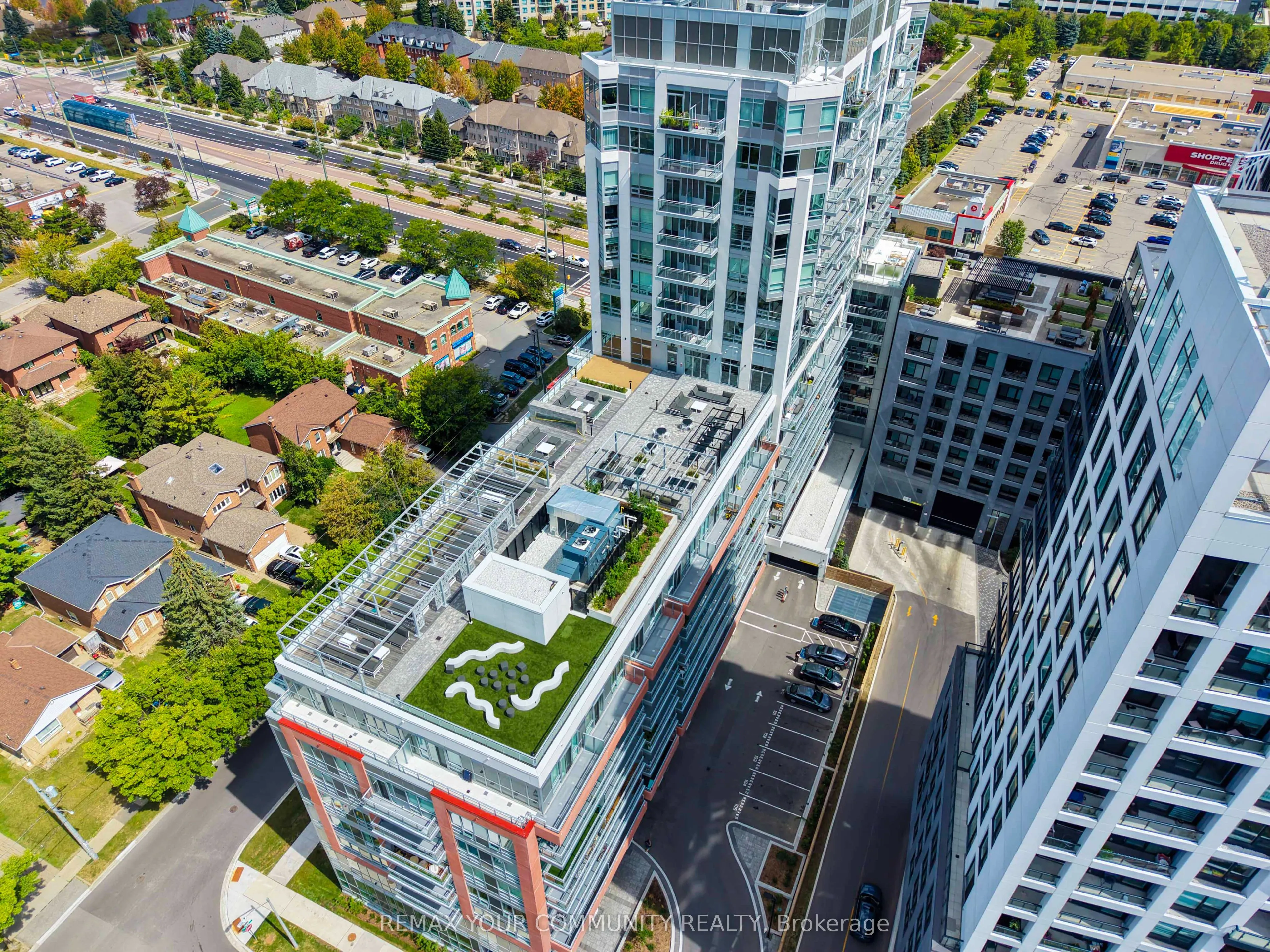 8888 Yonge Street #322