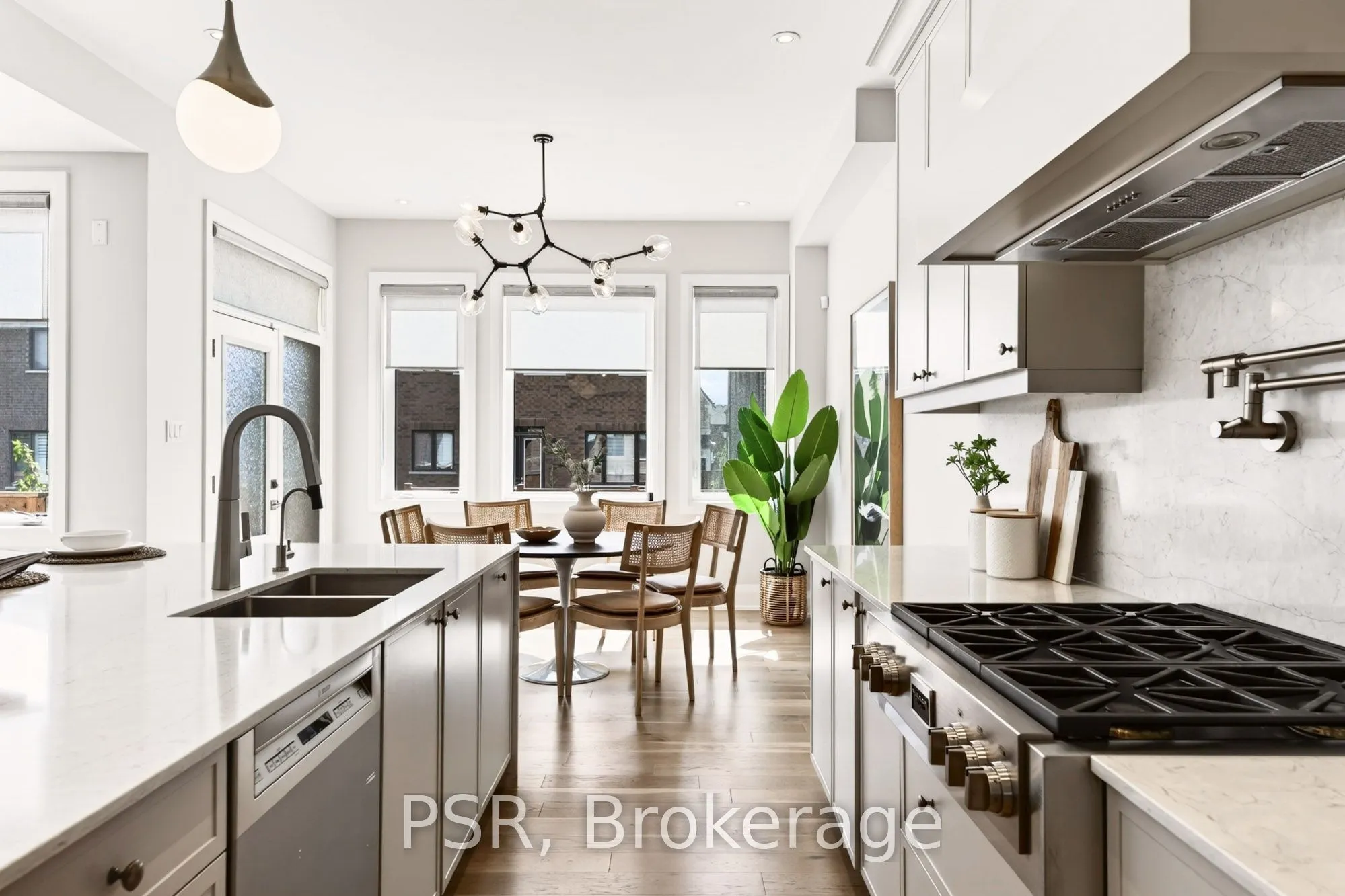 33 Pine Heights Drive