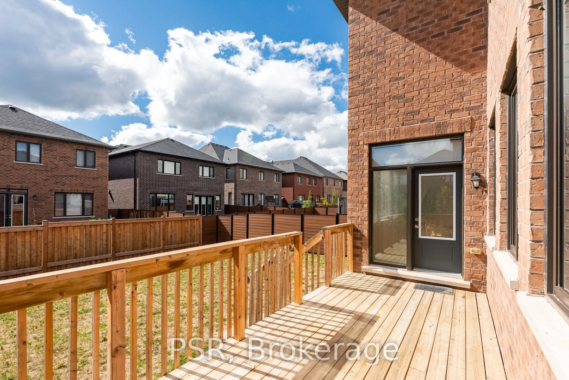 33 Pine Heights Drive
