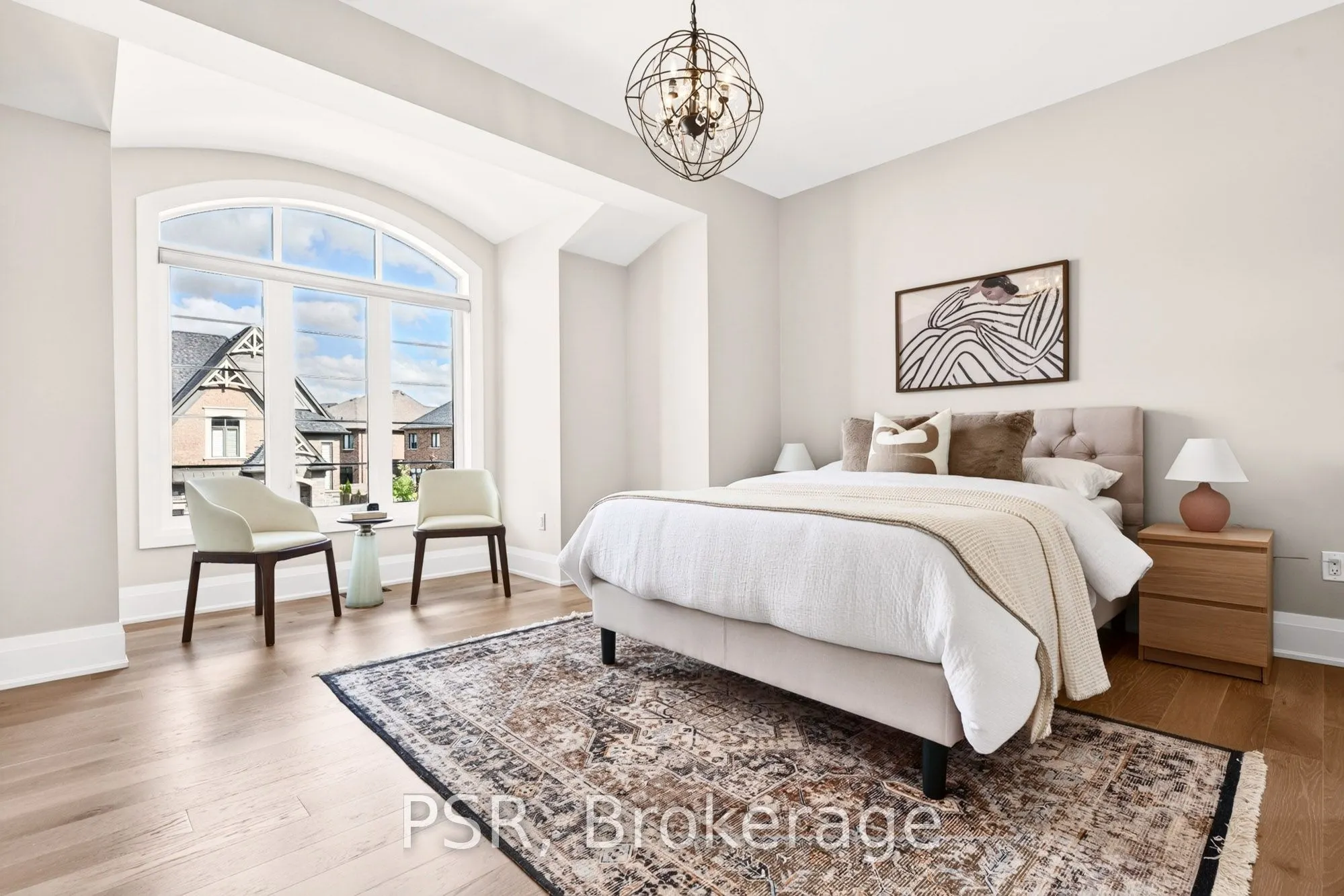 33 Pine Heights Drive