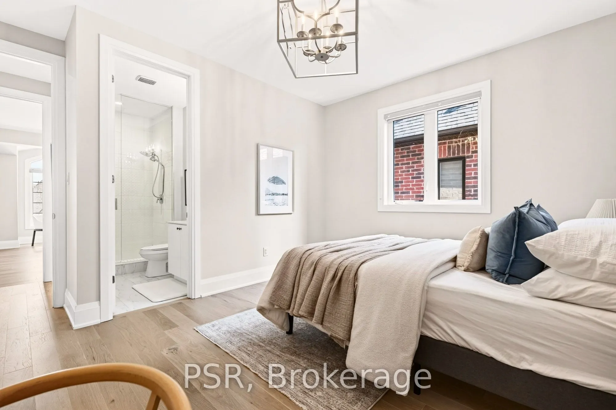 33 Pine Heights Drive