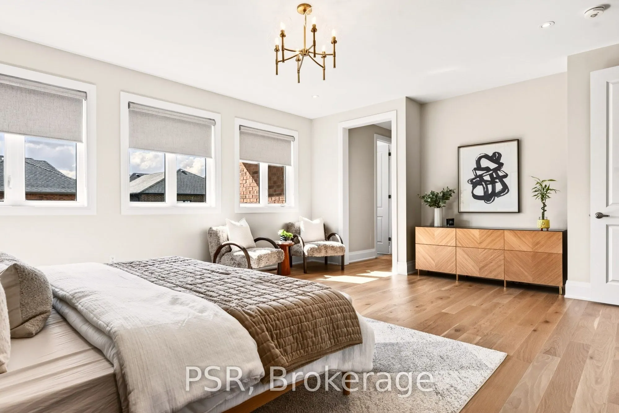 33 Pine Heights Drive