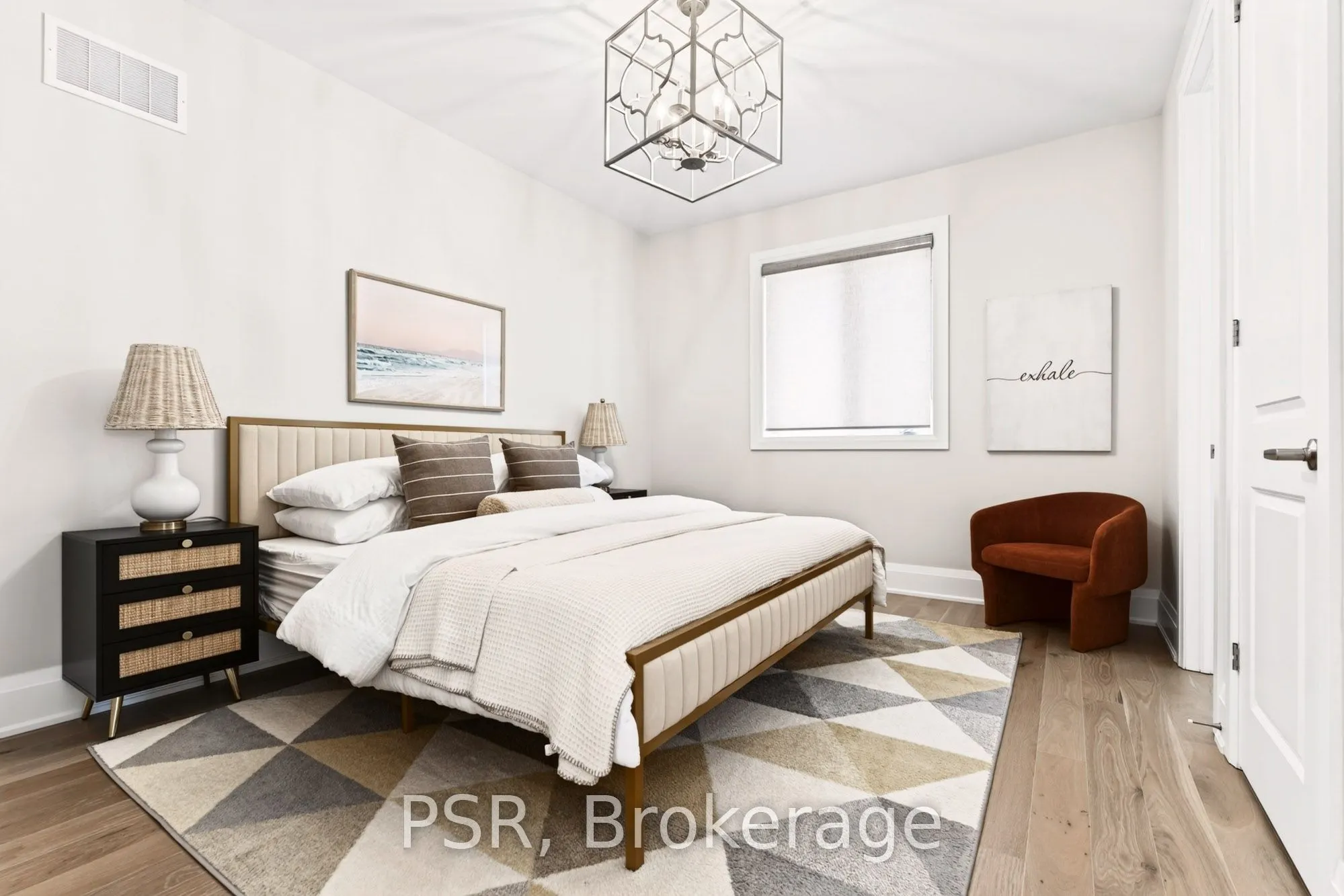 33 Pine Heights Drive