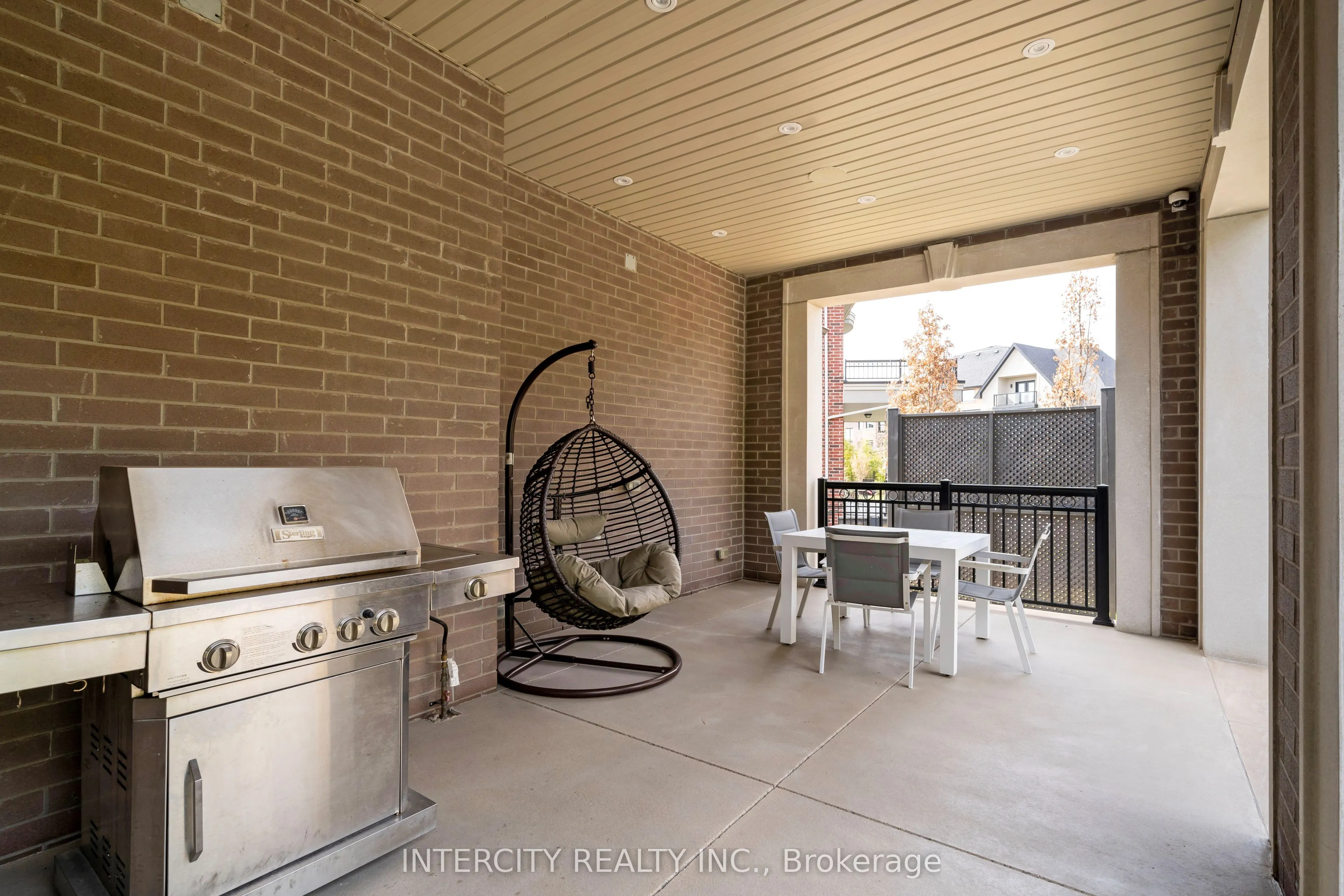 34 Rosebud Court