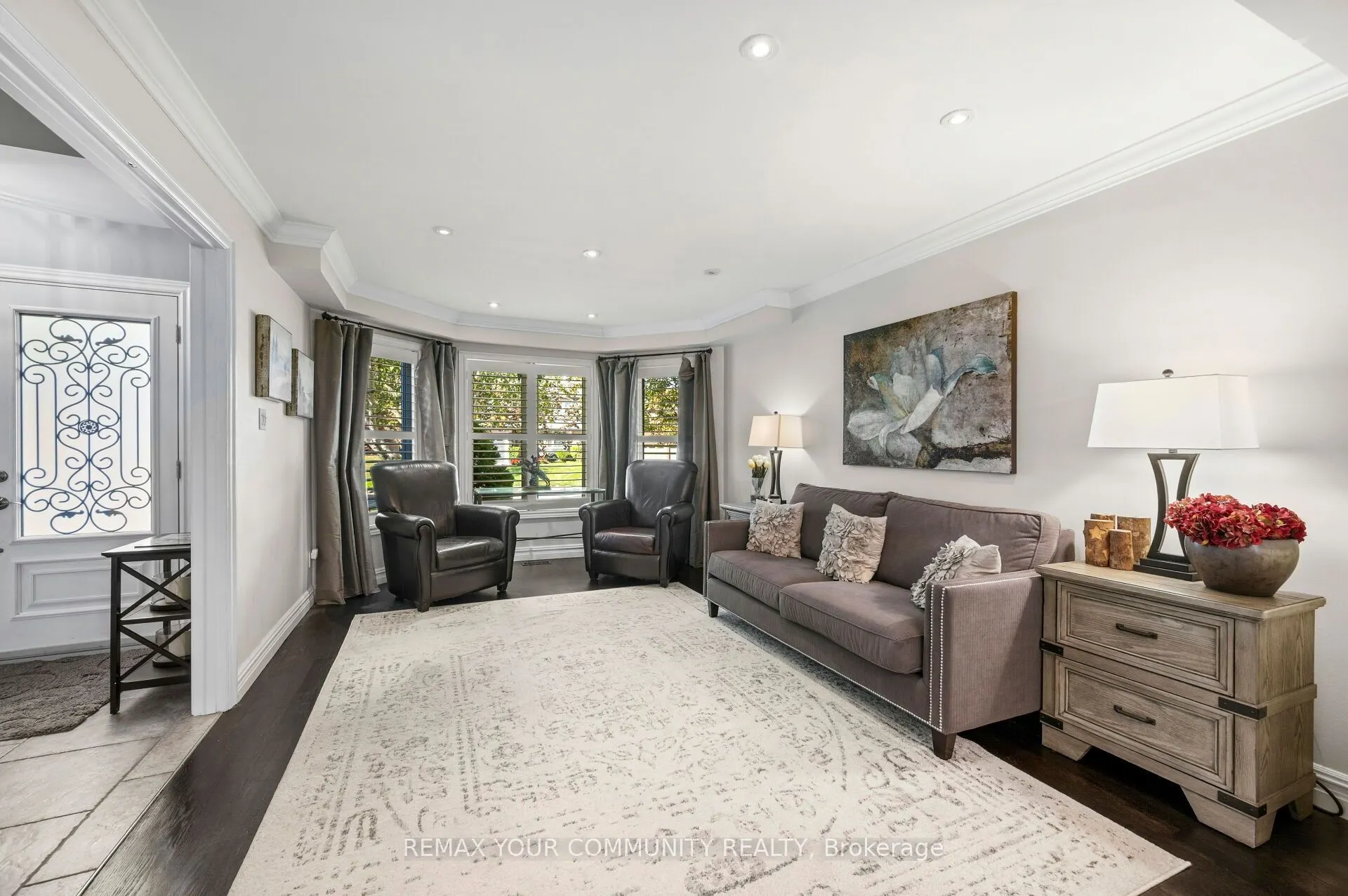 25 Albery Crescent
