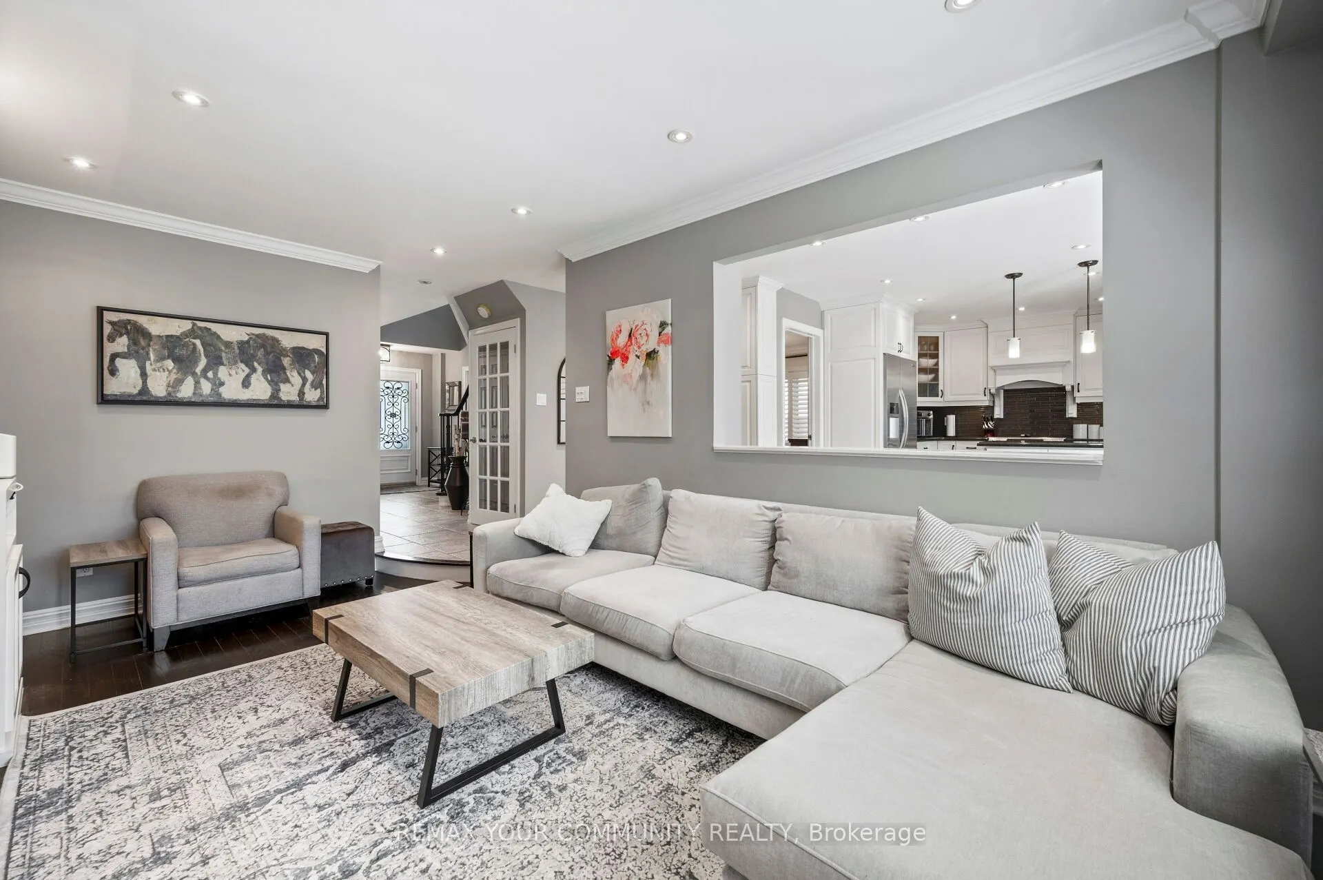 25 Albery Crescent