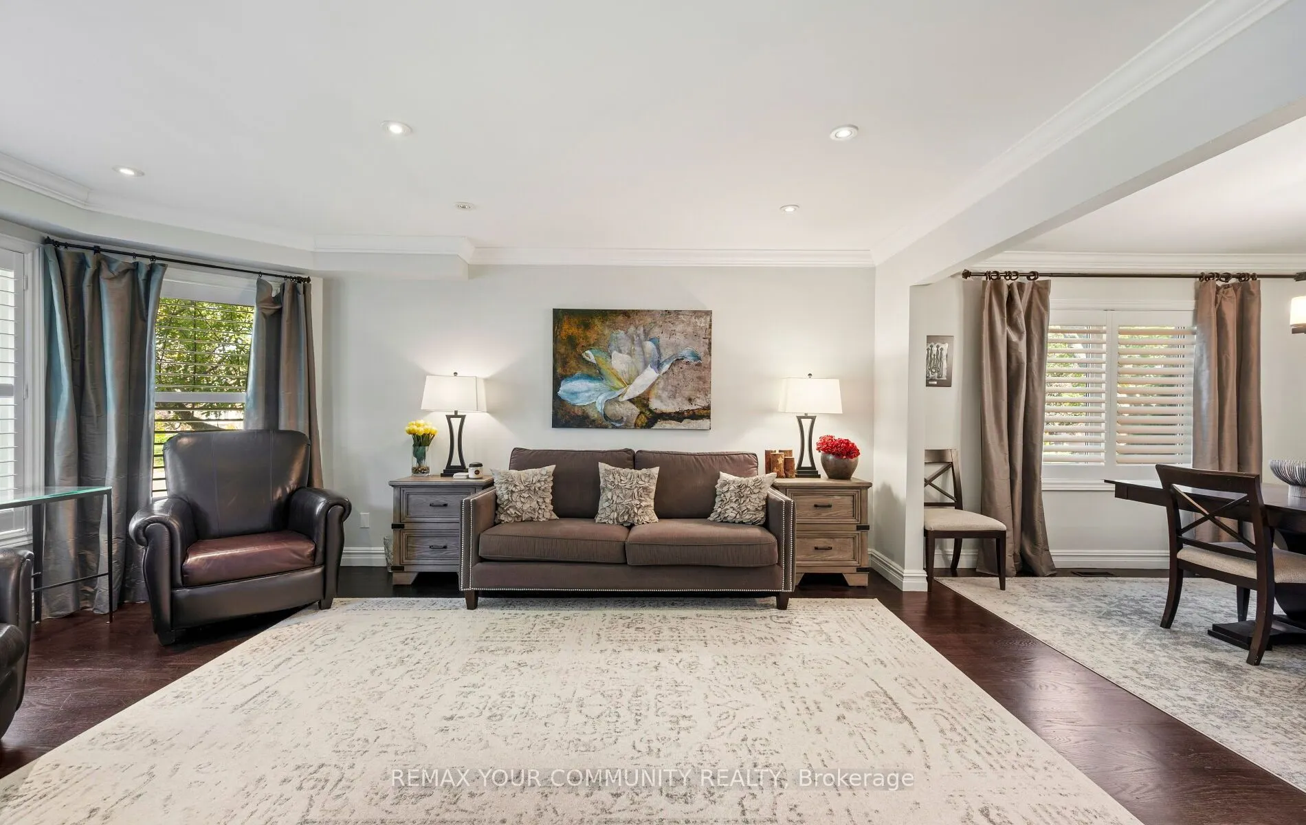 25 Albery Crescent