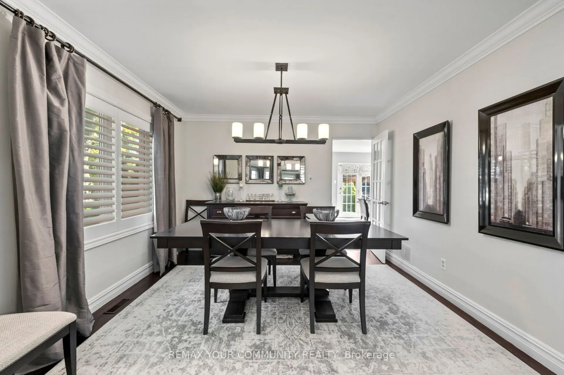 25 Albery Crescent