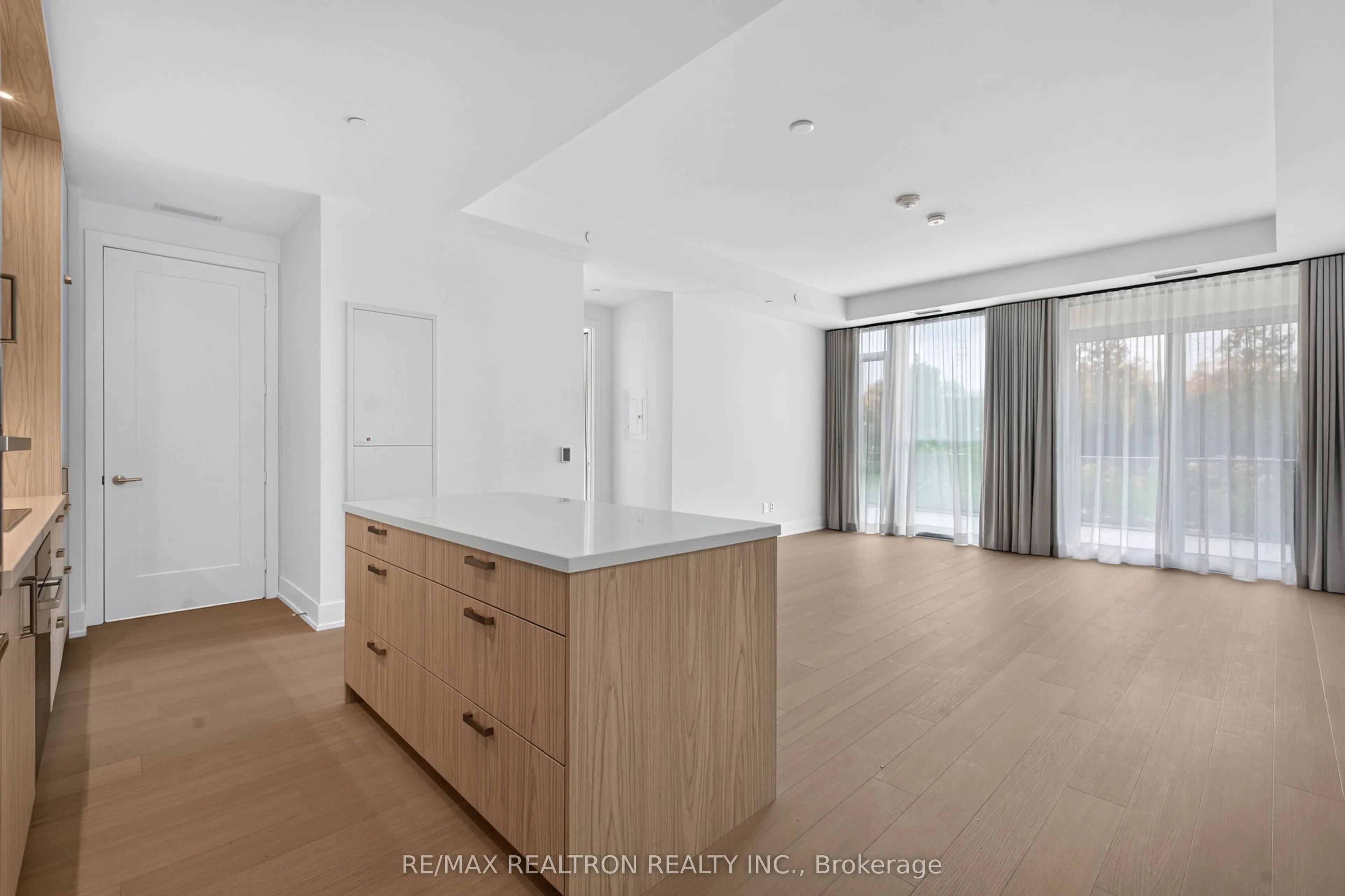 397 Royal Orchard Boulevard #108