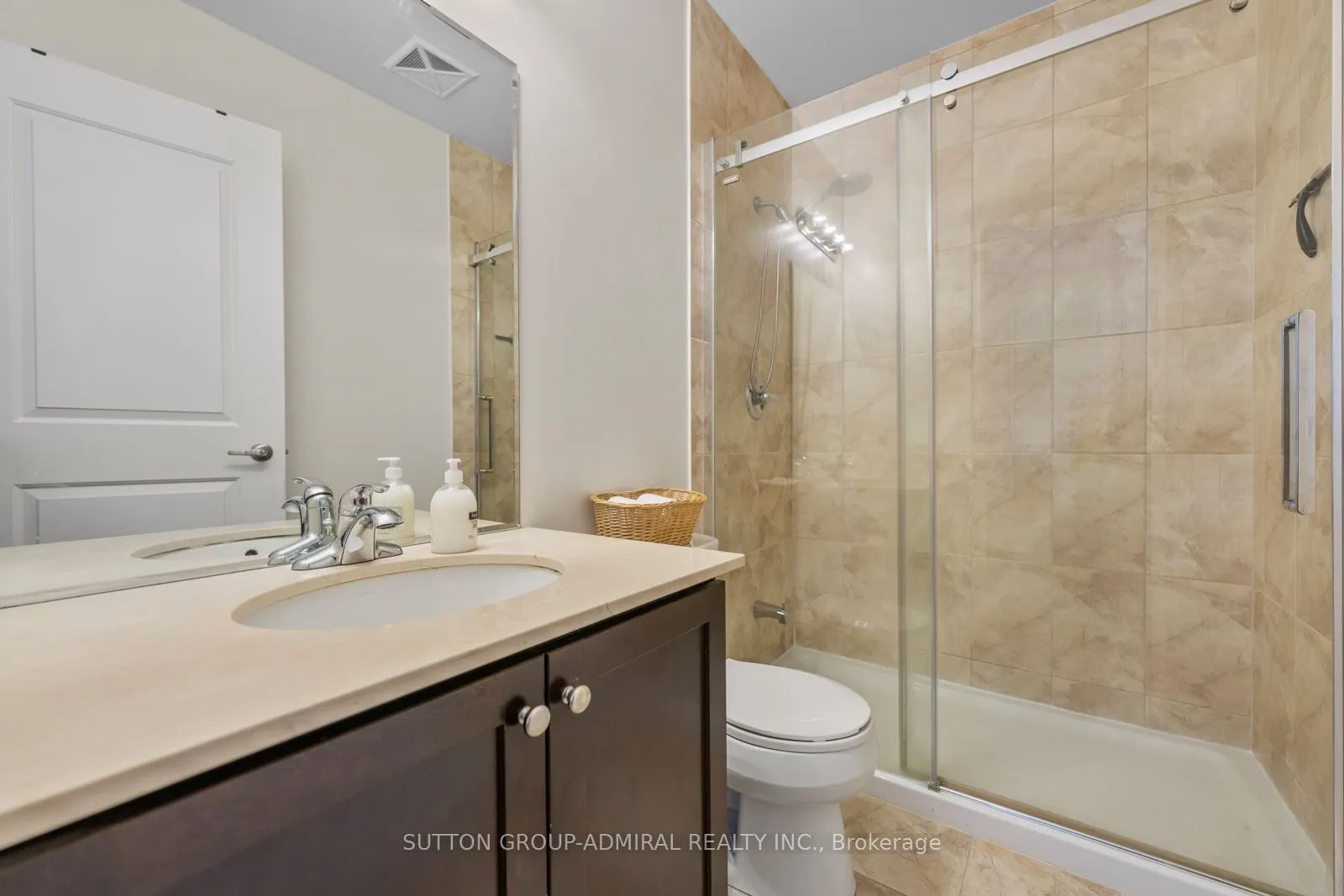 9255 Jane Street #215