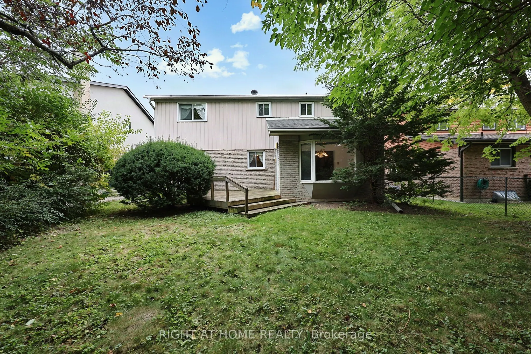 50 Mayvern Crescent