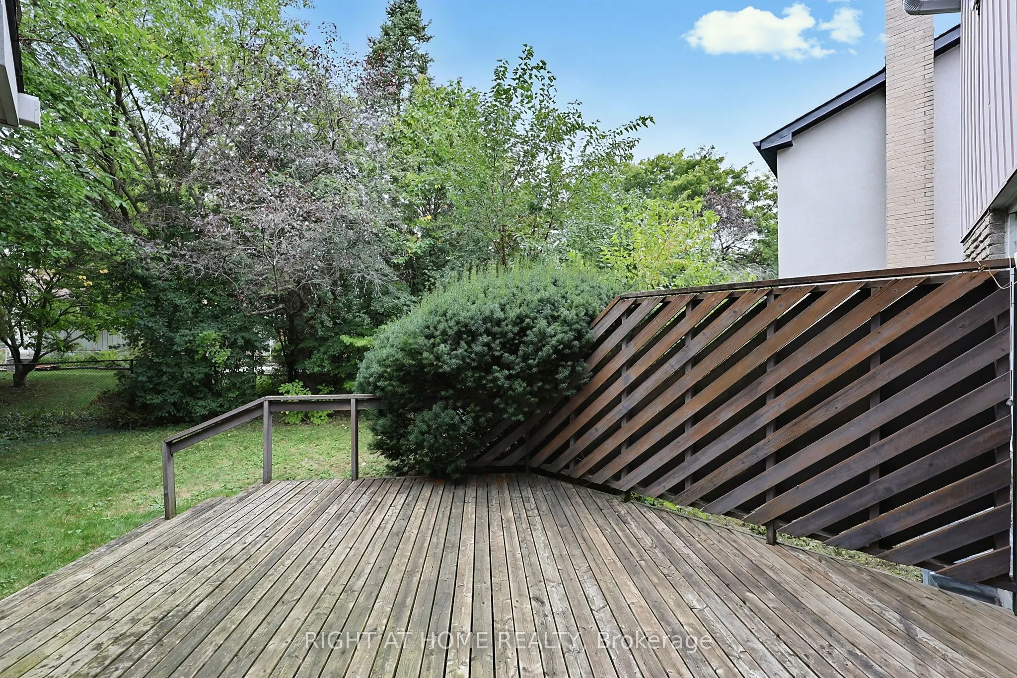 50 Mayvern Crescent