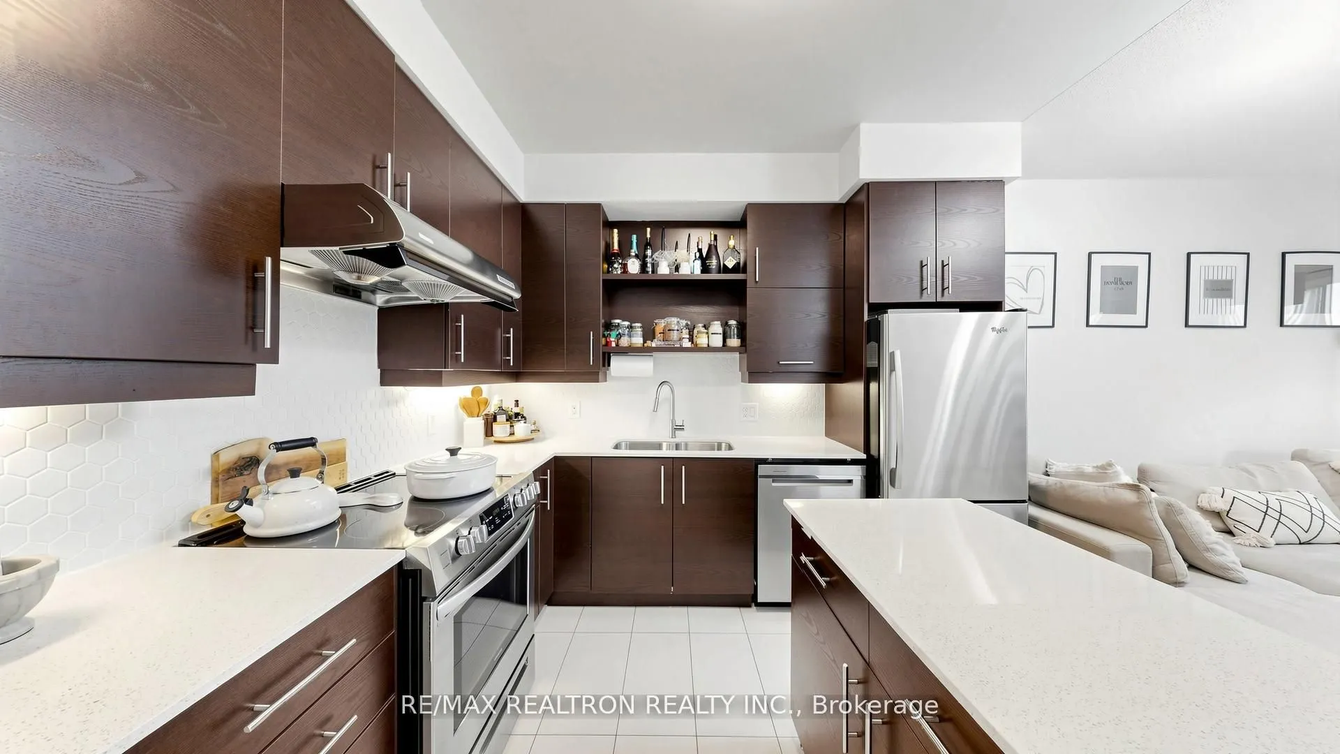 277 South Park Road #203
