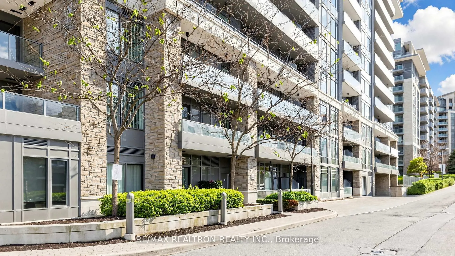 277 South Park Road #203
