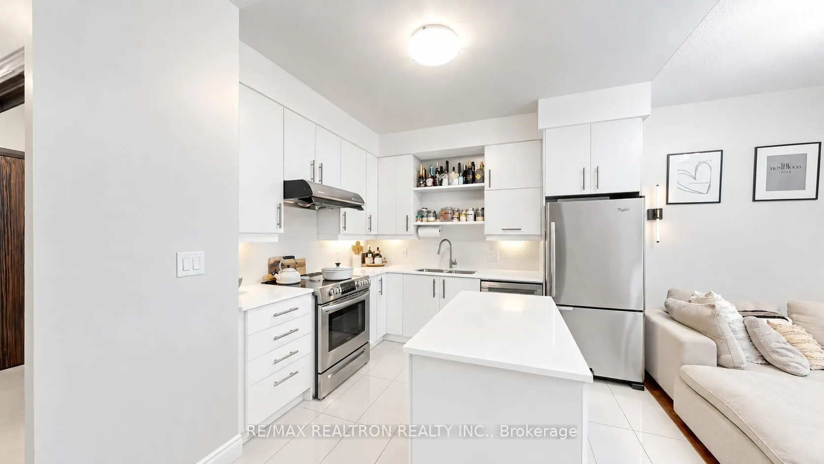 277 South Park Road #203