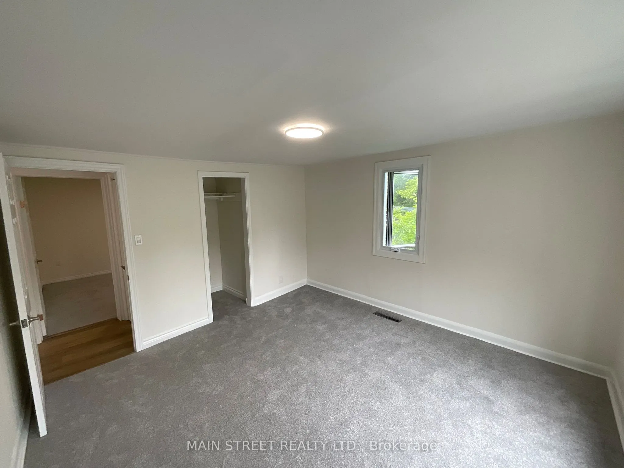 161 CHARLOTTE Street #UPPER