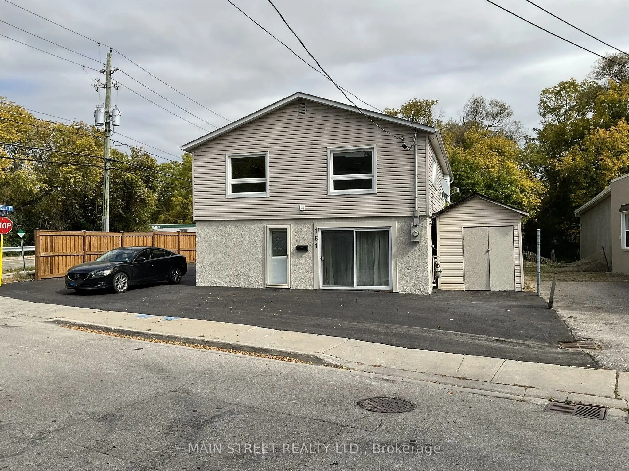 161 CHARLOTTE Street #UPPER