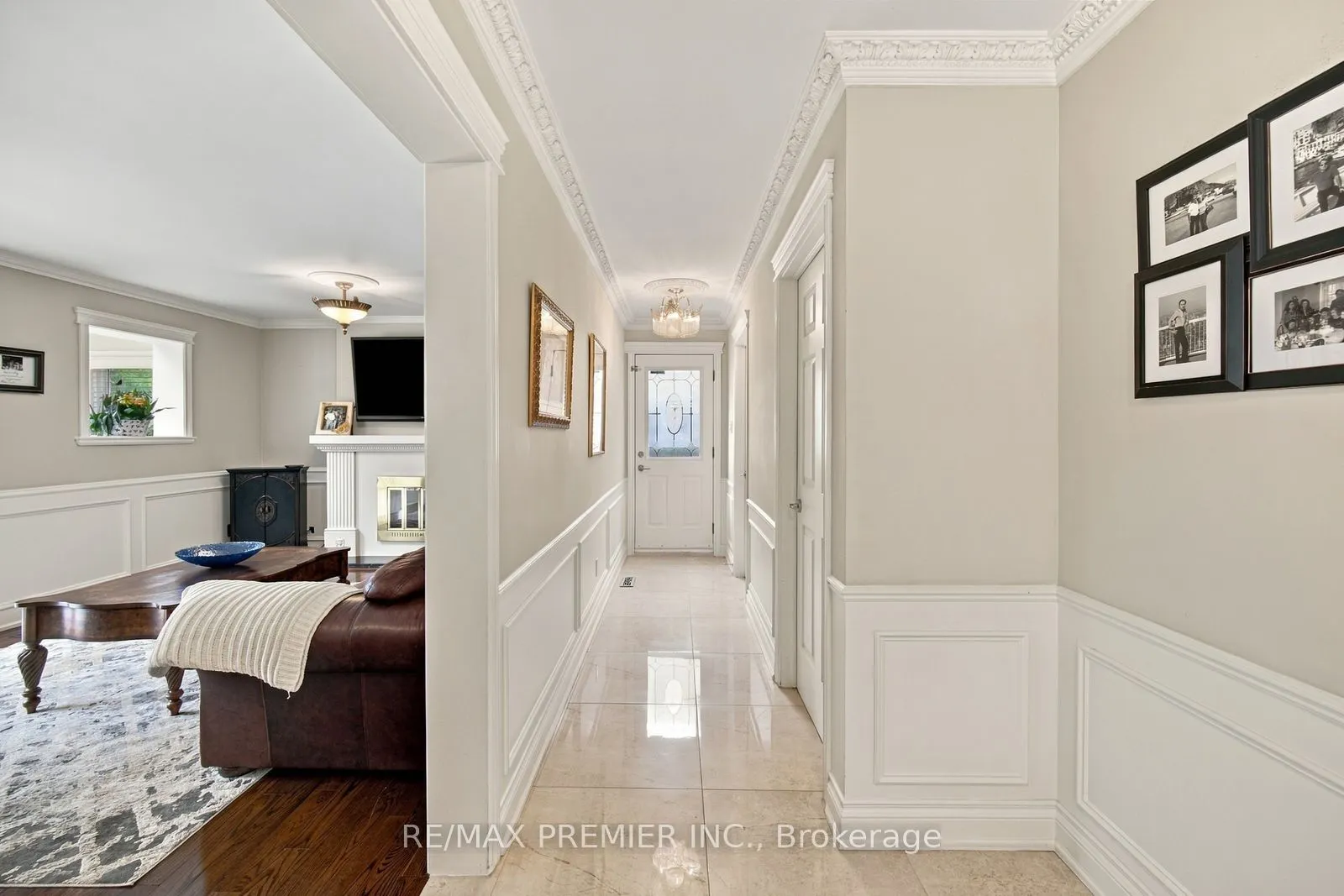 98 Cairnburg Place