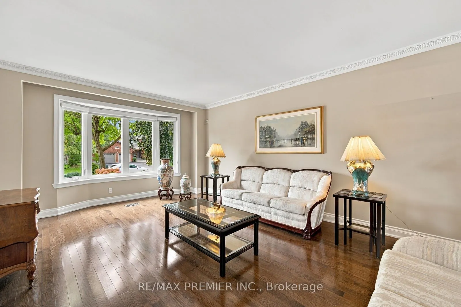 98 Cairnburg Place