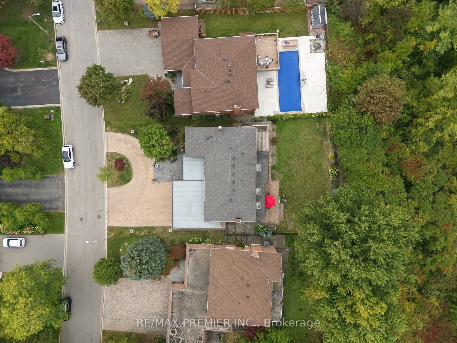 98 Cairnburg Place