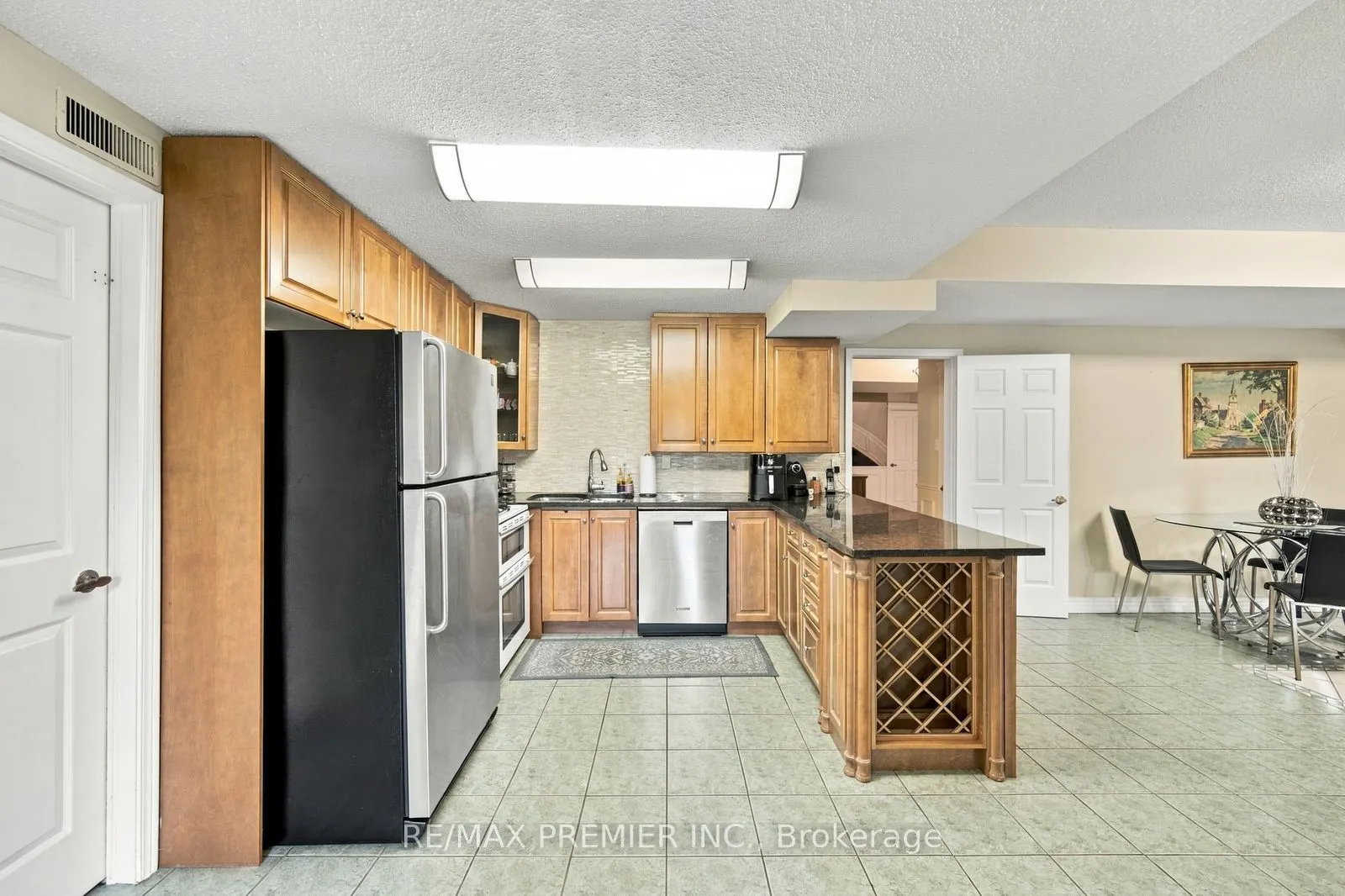 98 Cairnburg Place