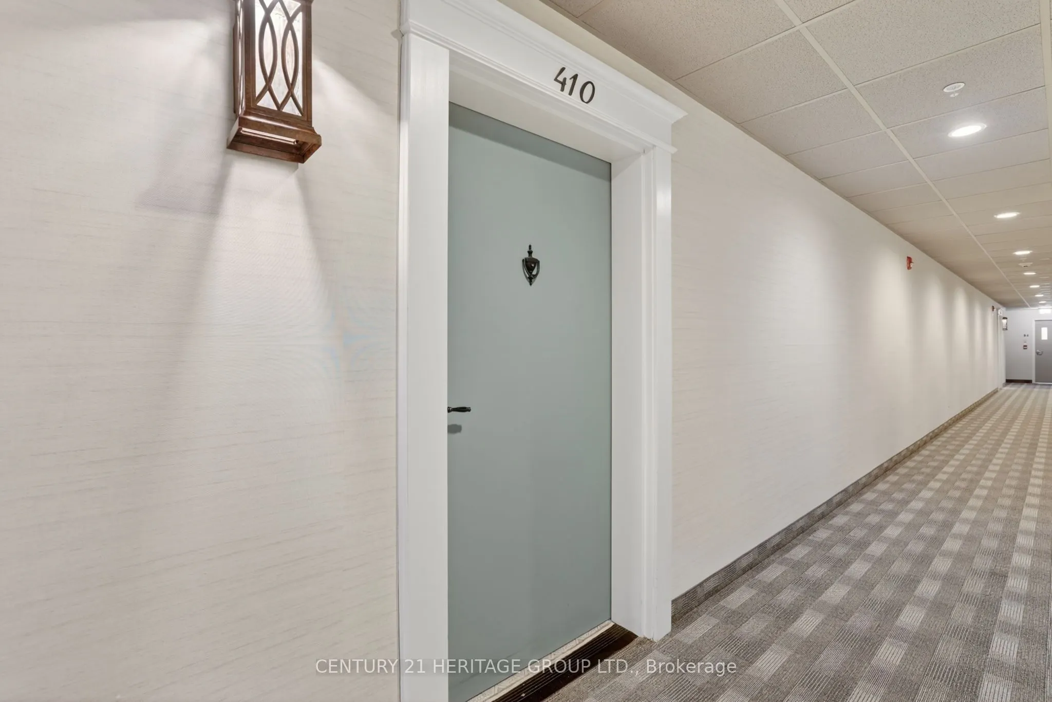 161 Wellington Street E #410