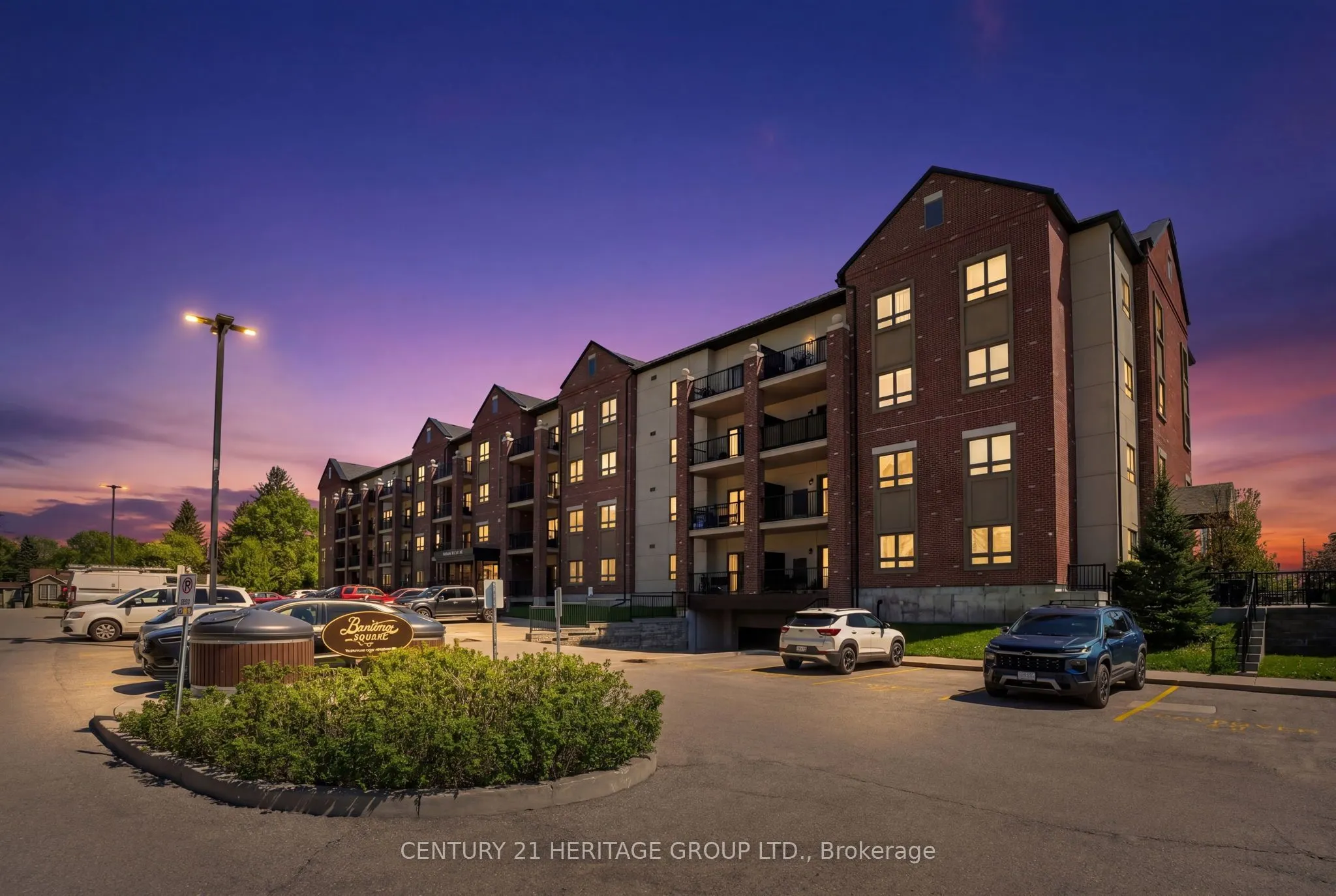 161 Wellington Street E #410