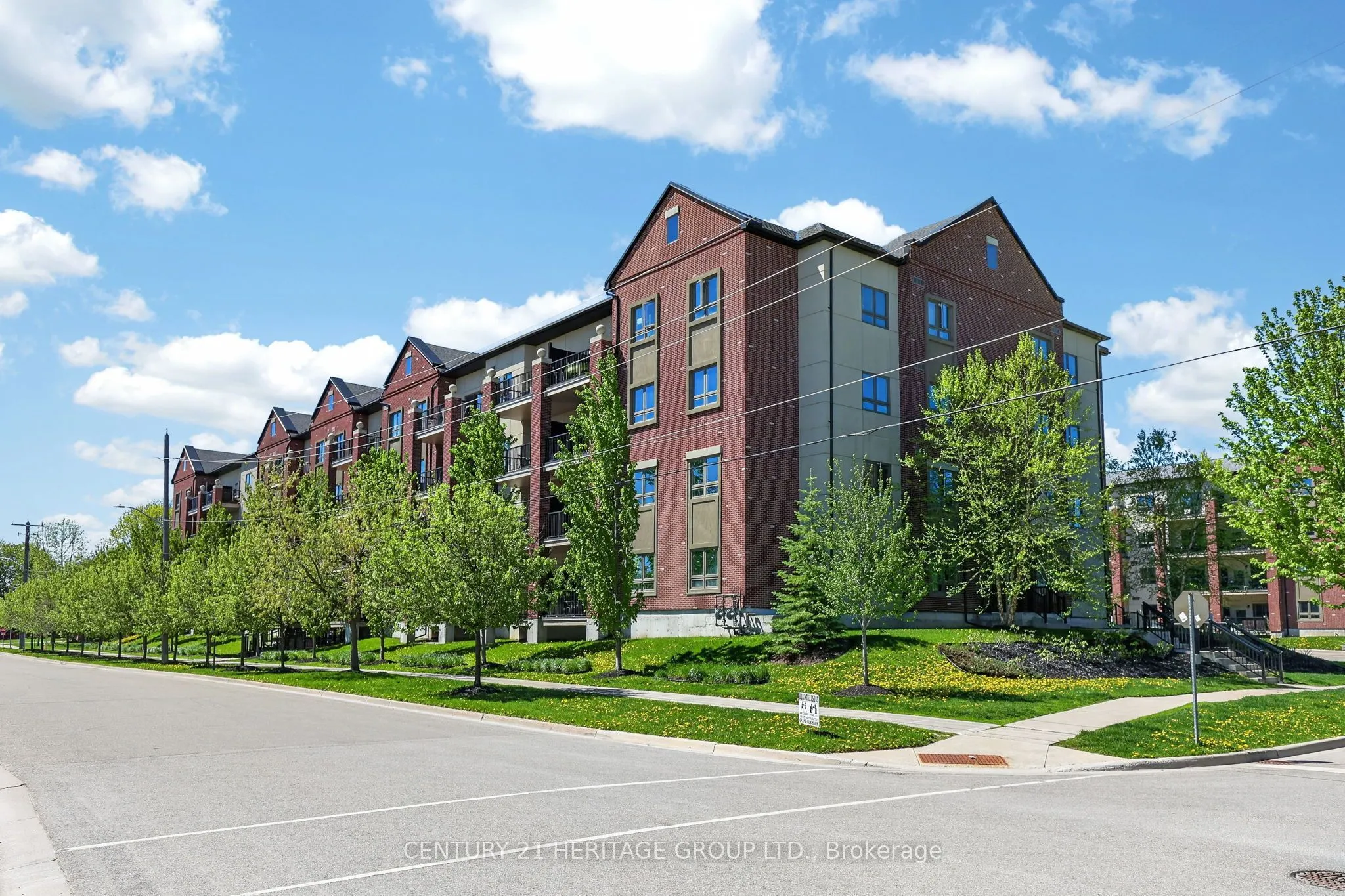 161 Wellington Street E #410