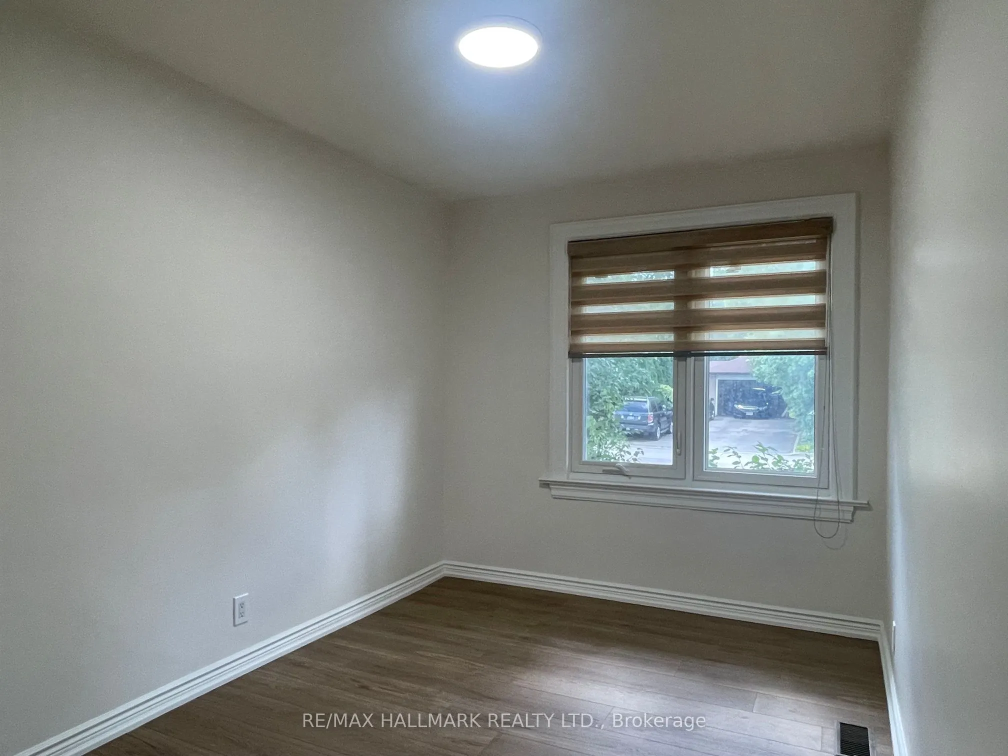 116 Cartier Crescent #Main Floor
