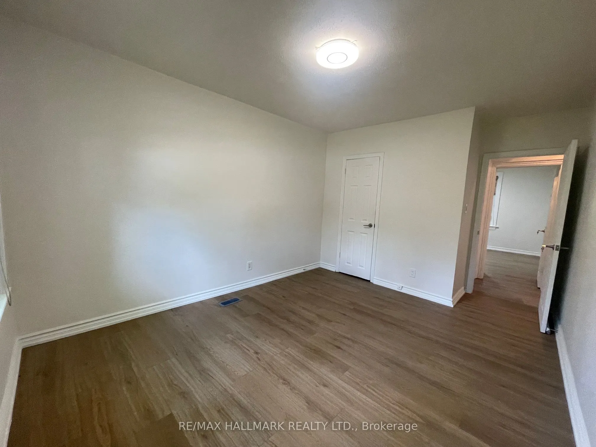 116 Cartier Crescent #Main Floor