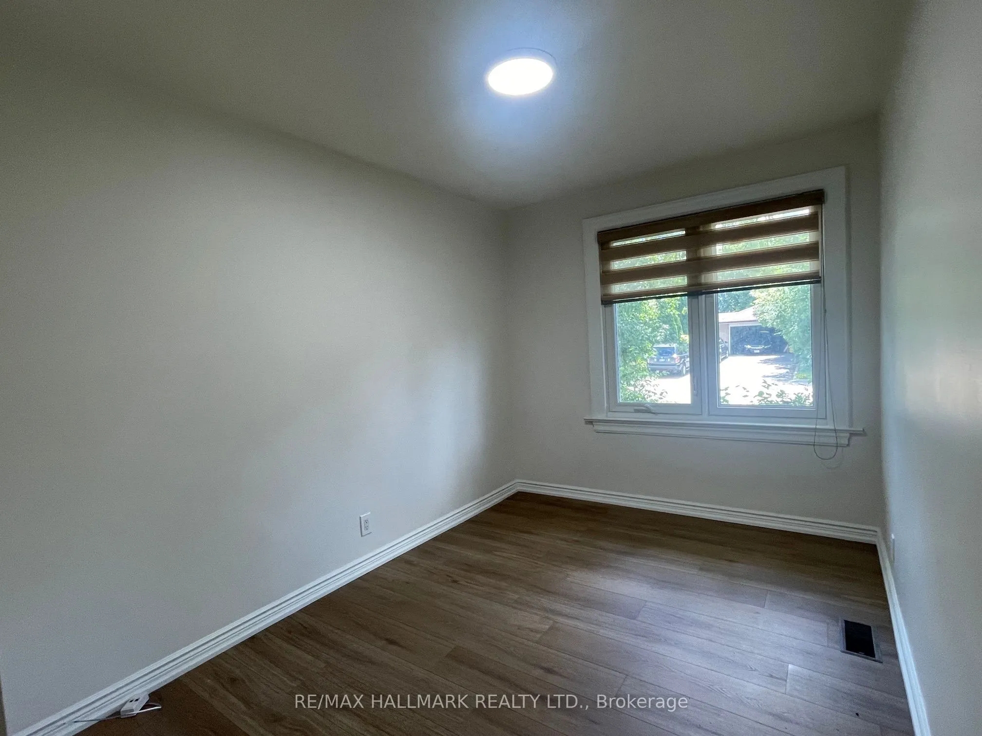 116 Cartier Crescent #Main Floor