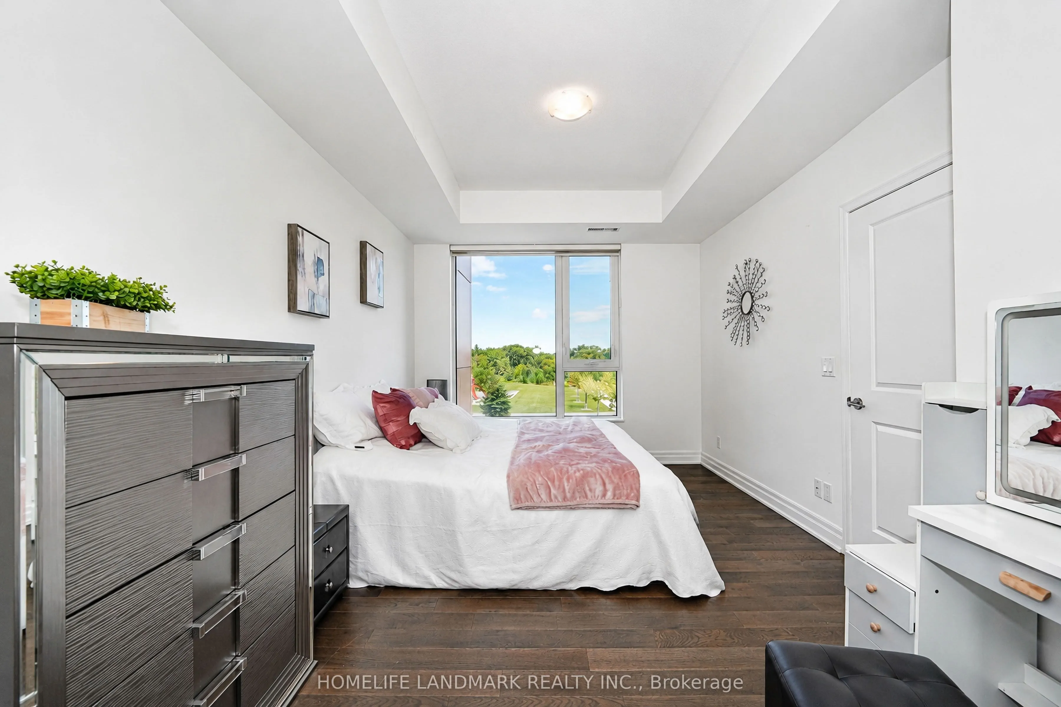 18 Rouge Valley Drive W #105C