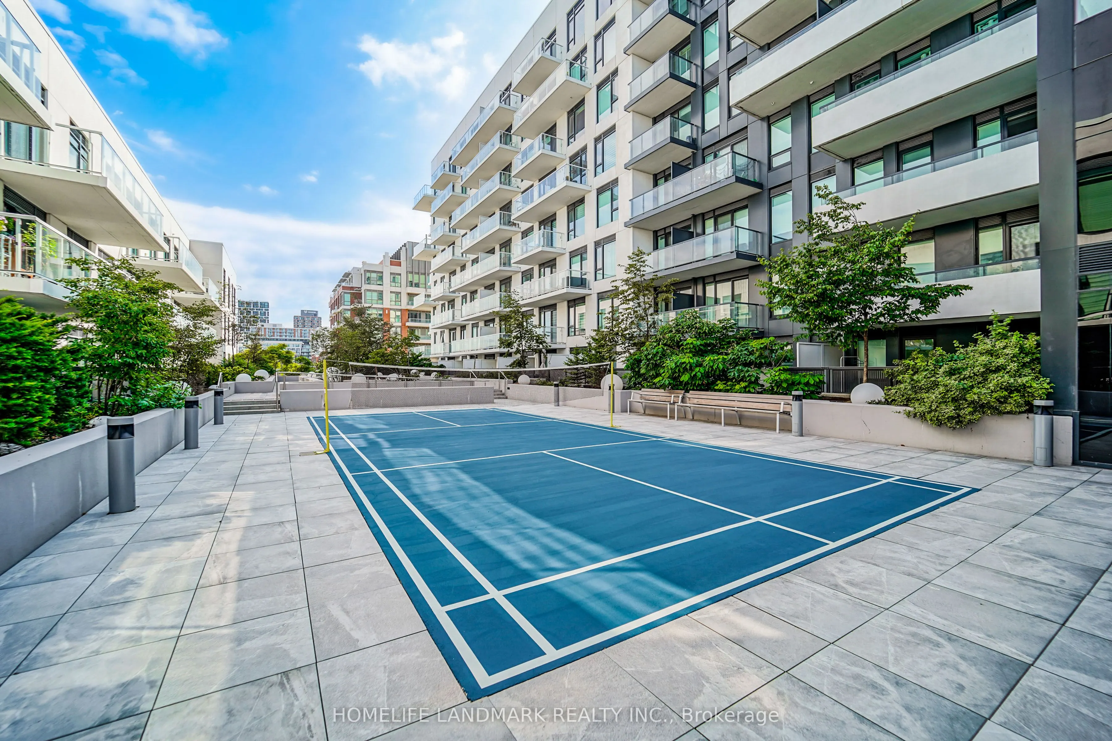 18 Rouge Valley Drive W #105C