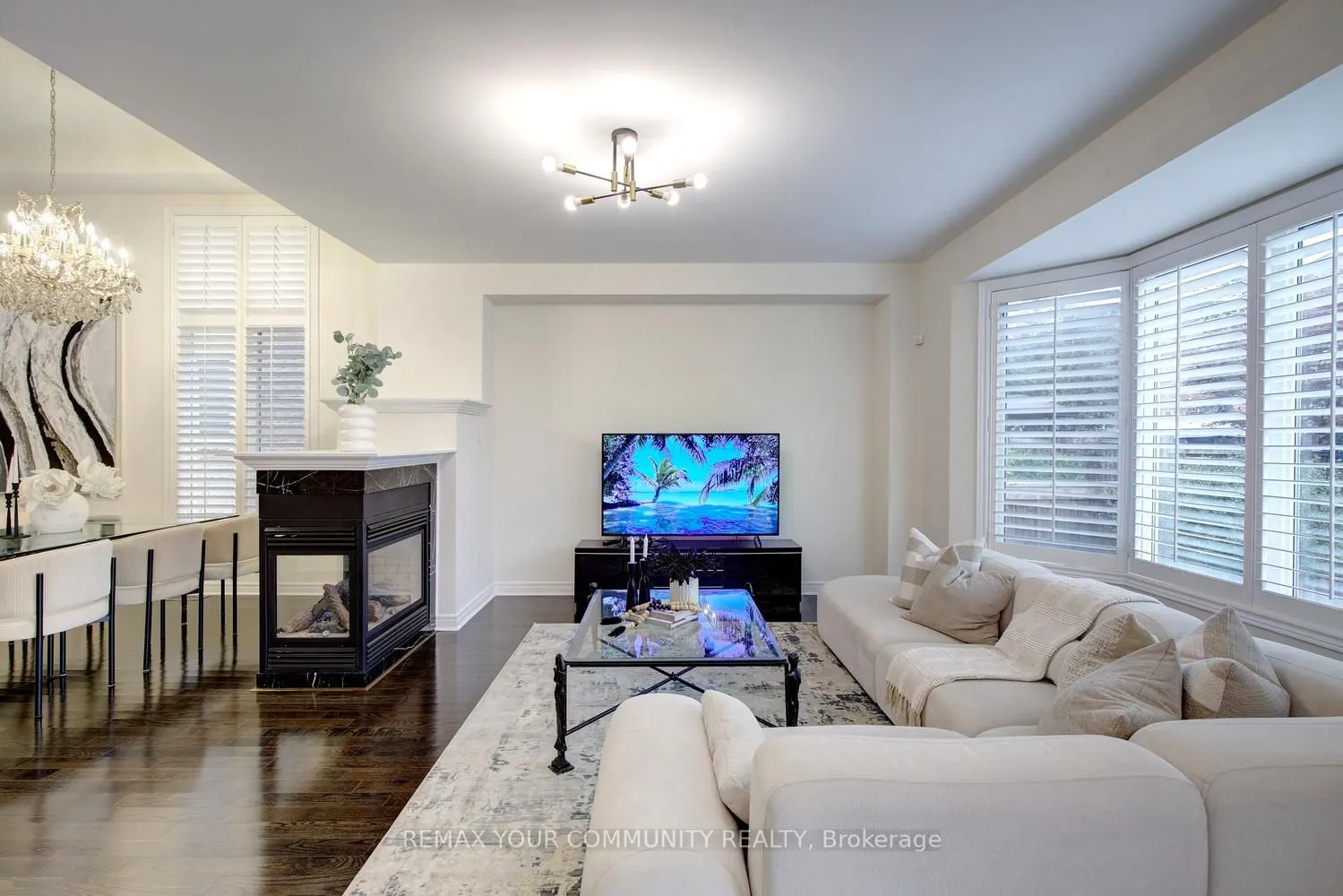 79 Chayna Crescent