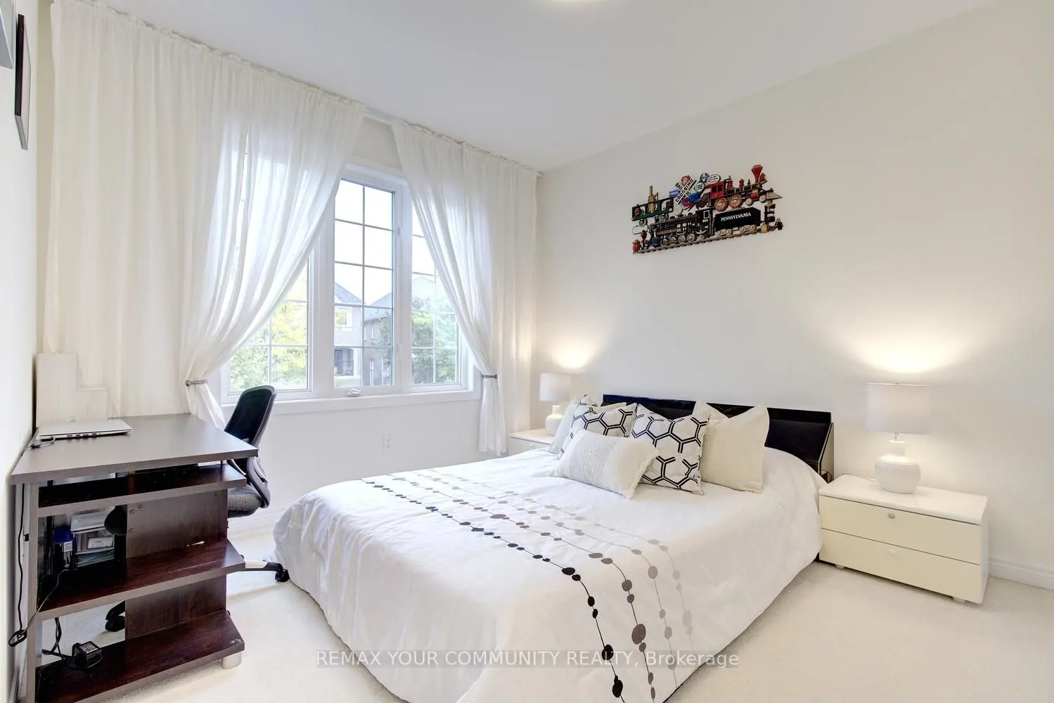 79 Chayna Crescent