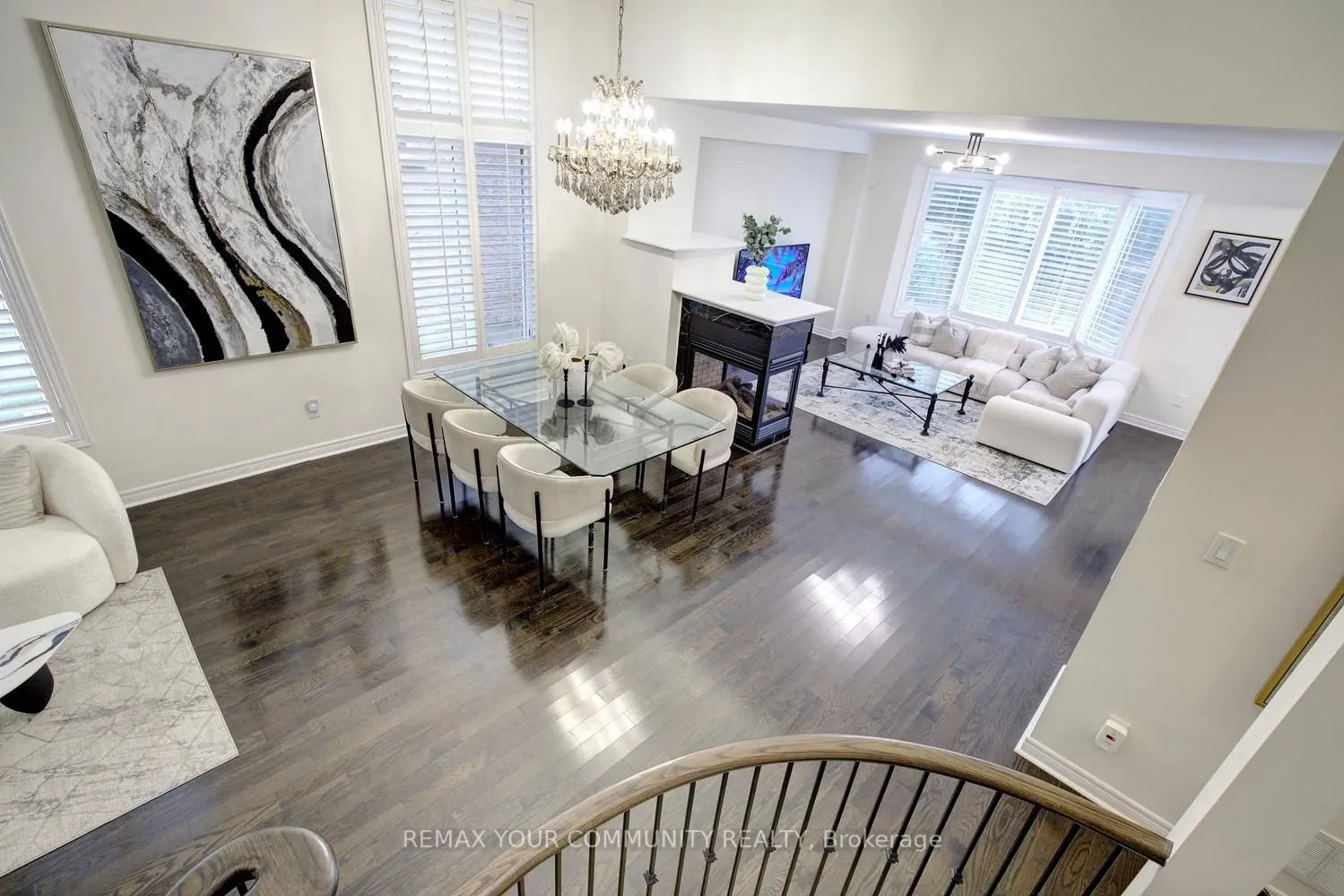79 Chayna Crescent