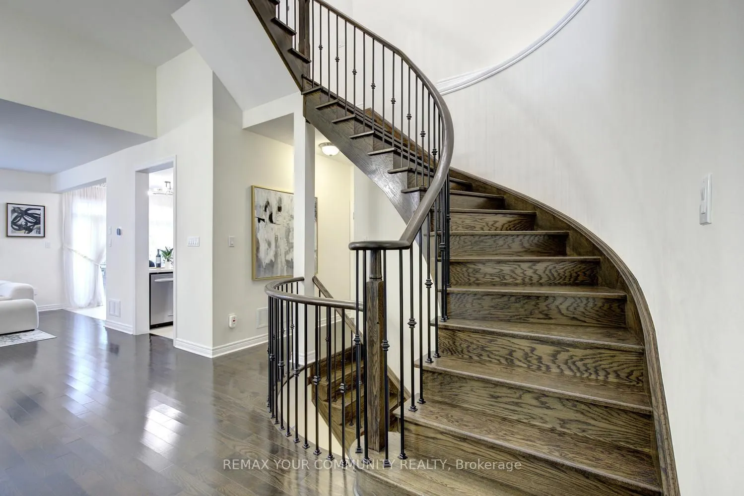 79 Chayna Crescent